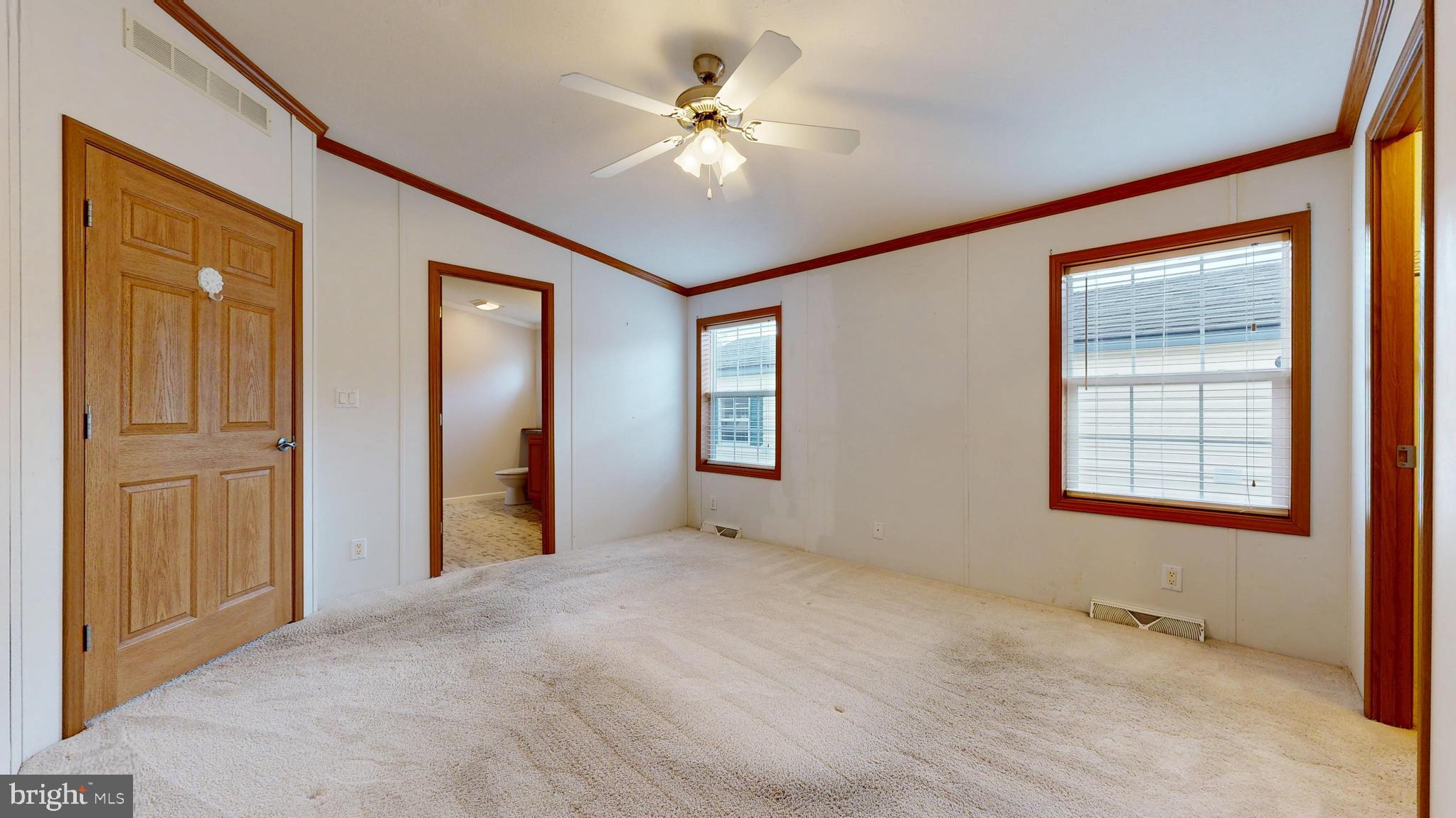 27113 CLIPPER ROAD 52505