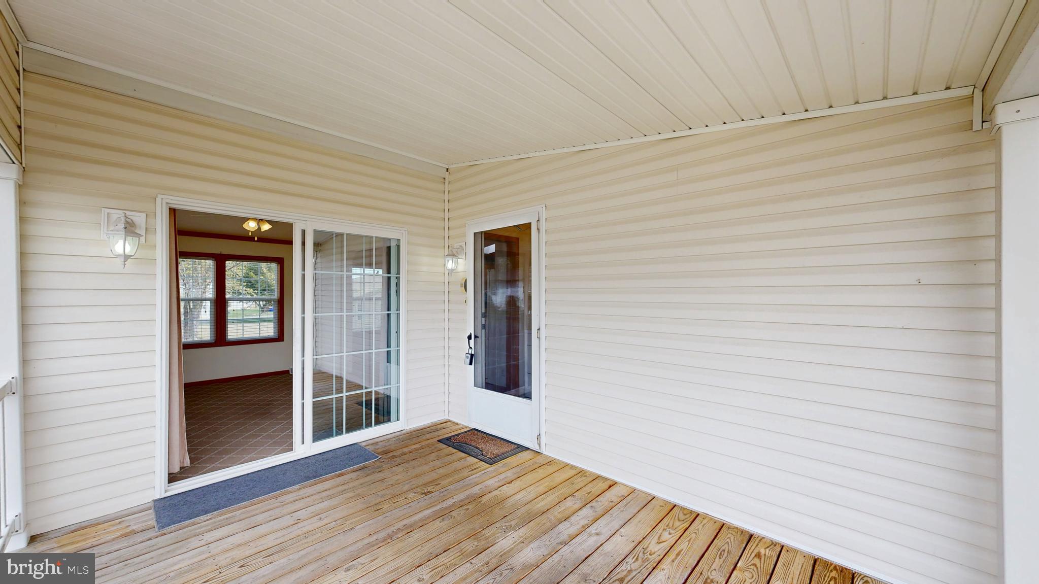 27113 CLIPPER ROAD 52505