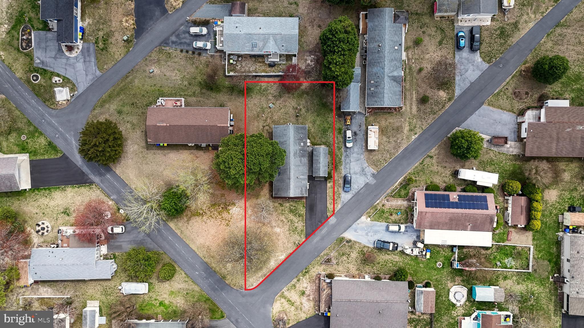 27113 CLIPPER ROAD 52505