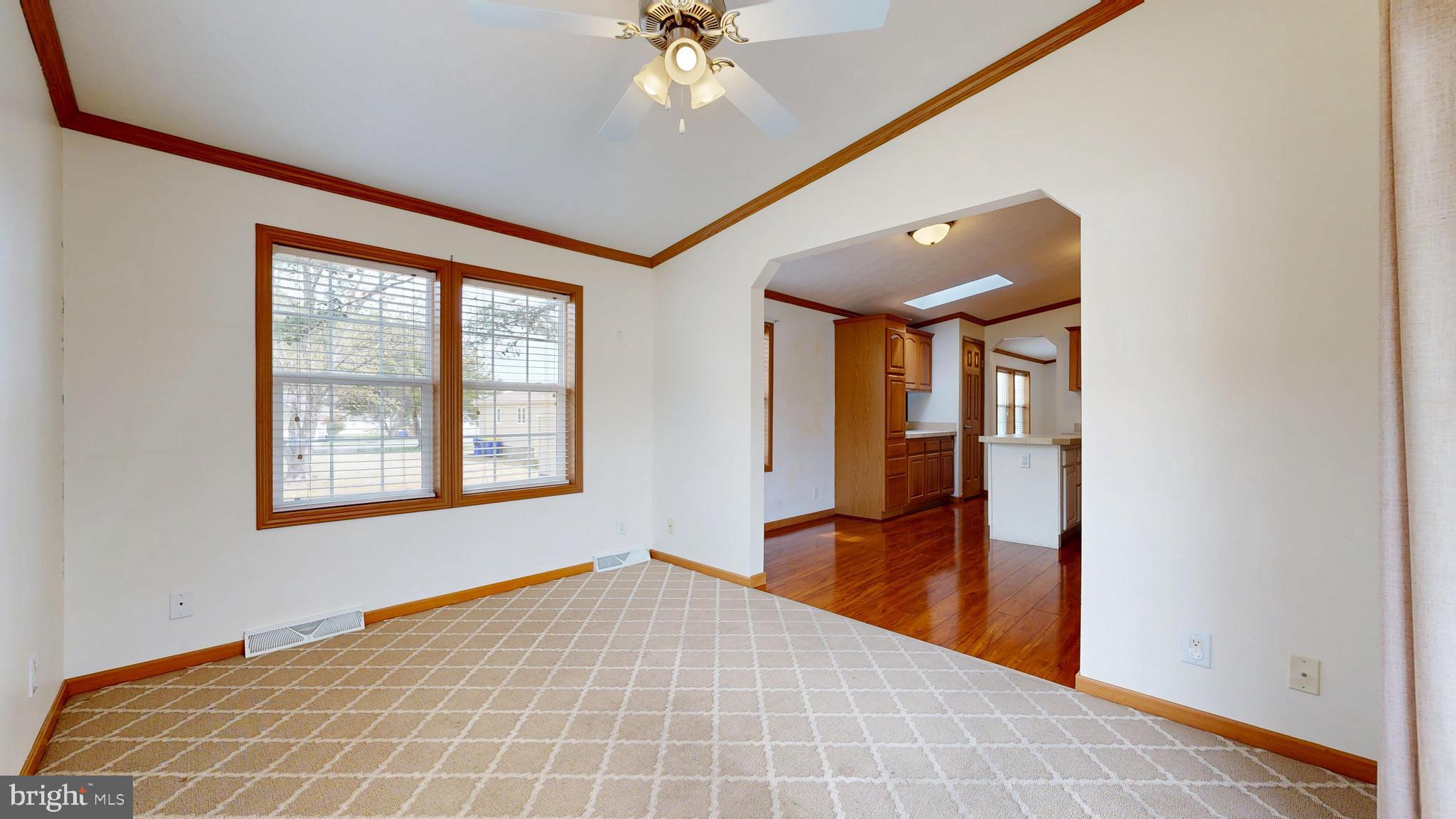 27113 CLIPPER ROAD 52505