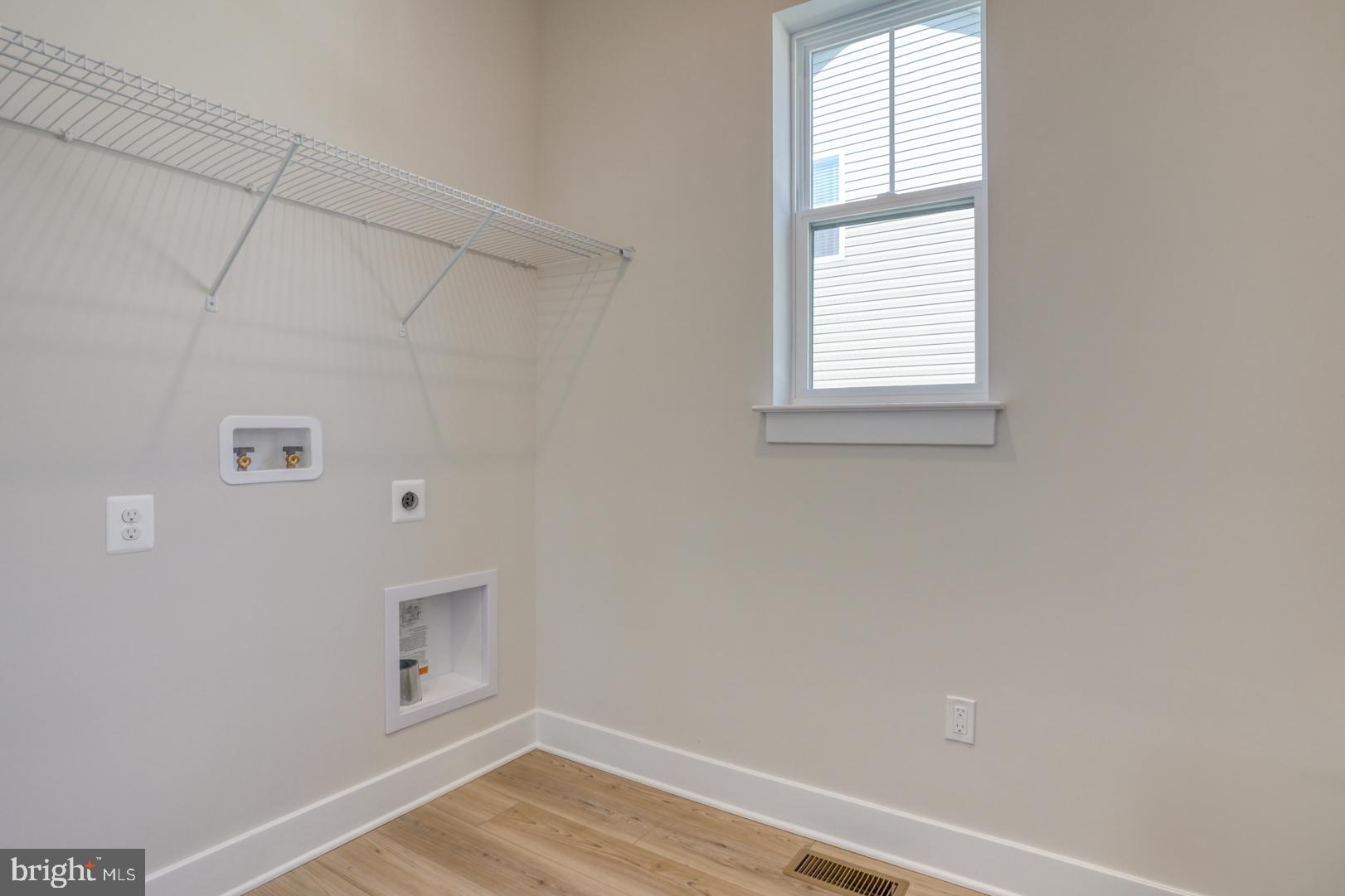 37018 RED CEDAR DRIVE
