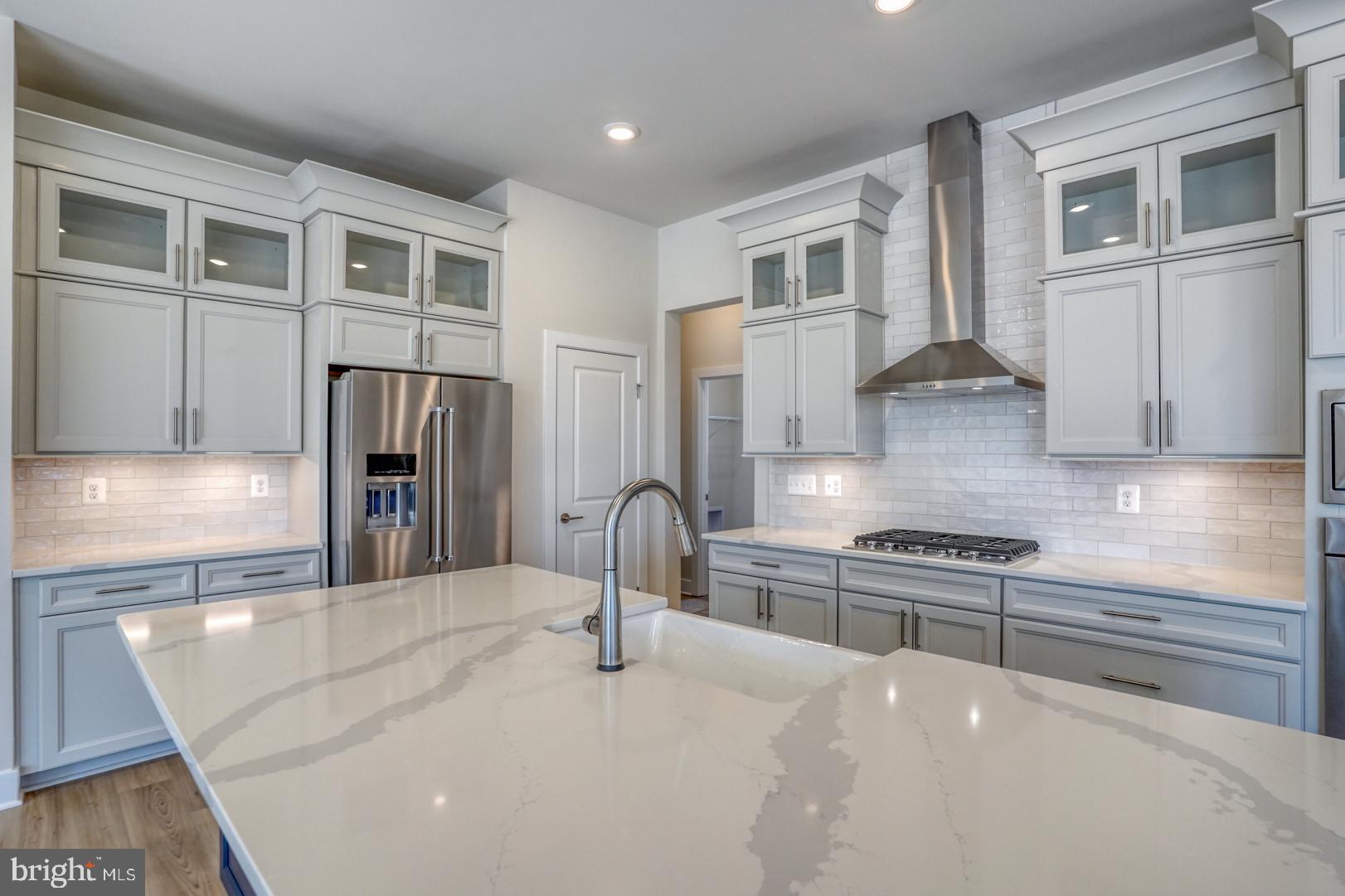 37018 RED CEDAR DRIVE