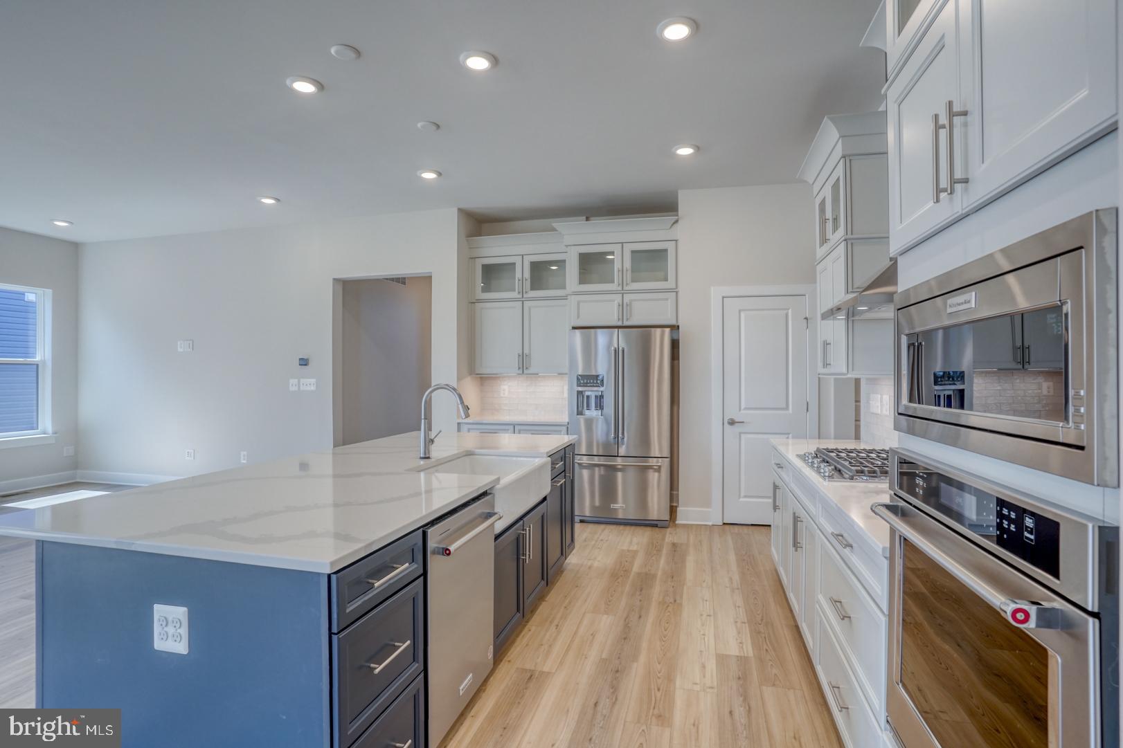 37018 RED CEDAR DRIVE