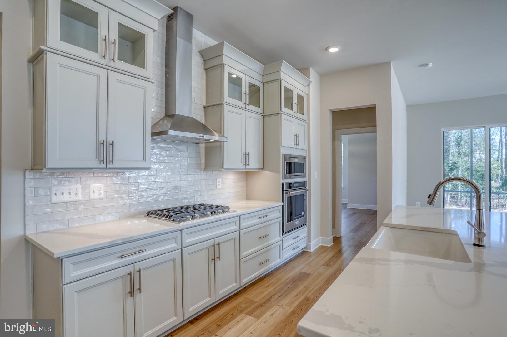 37018 RED CEDAR DRIVE