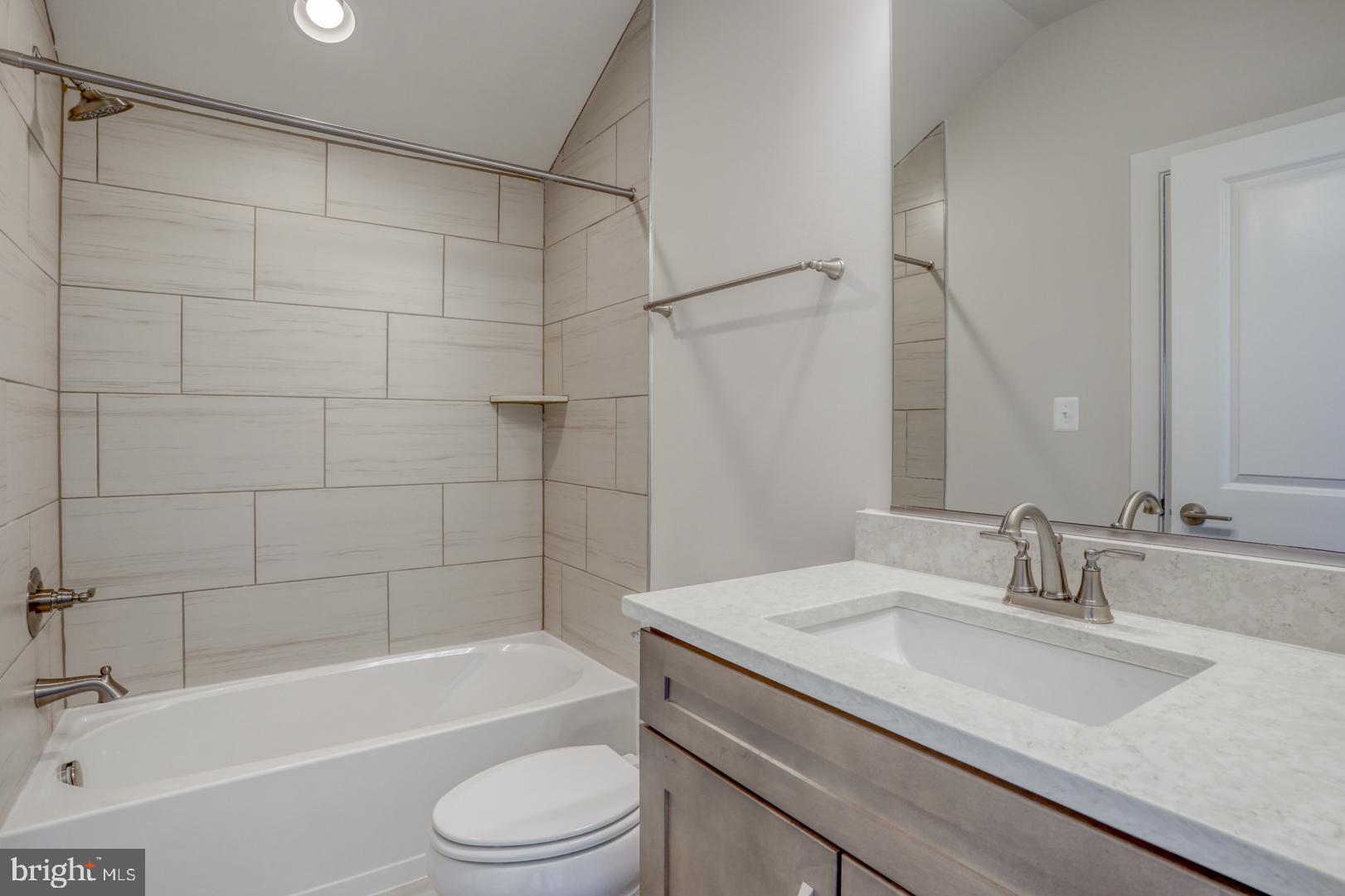 37018 RED CEDAR DRIVE