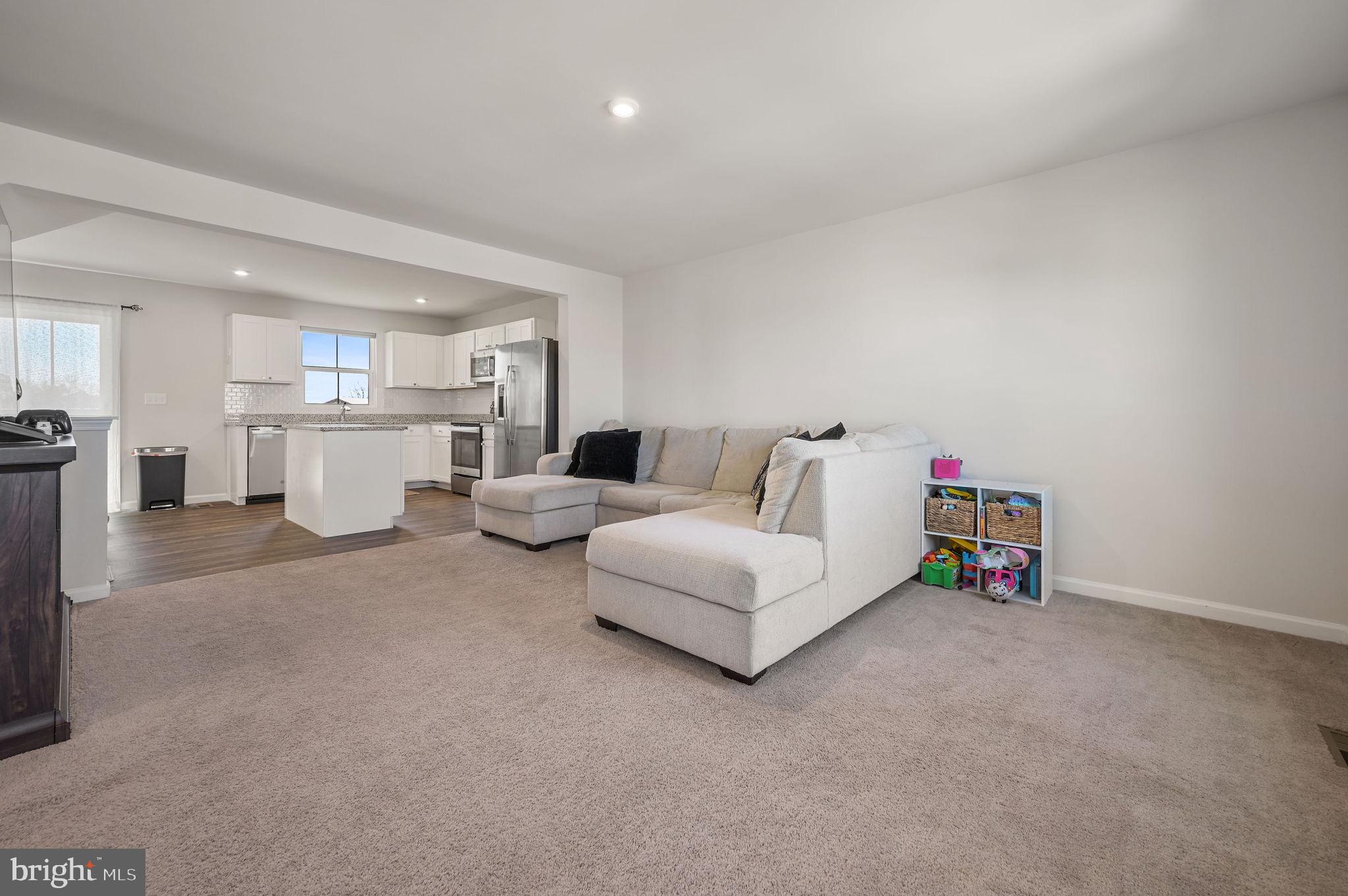 6338 PEBBLEBROOK DRIVE