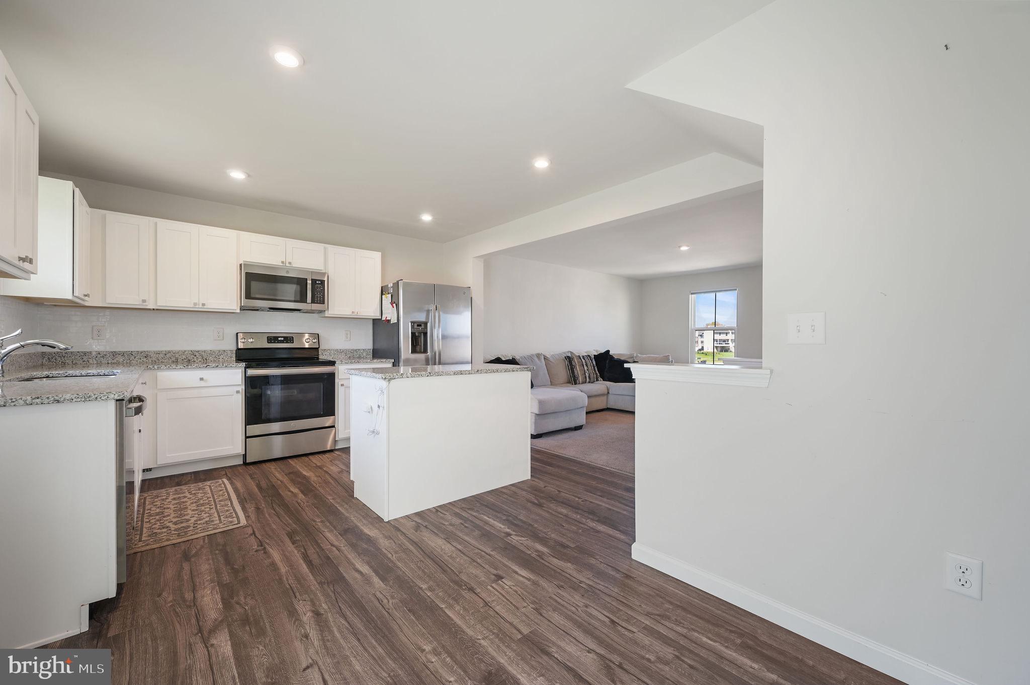 6338 PEBBLEBROOK DRIVE