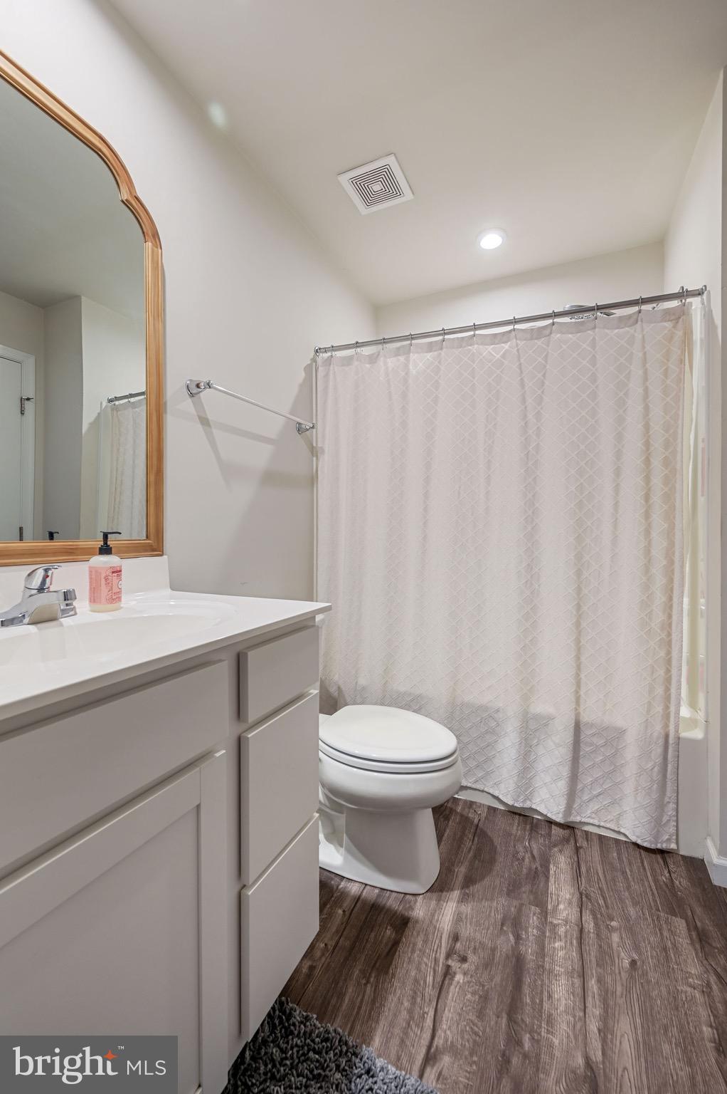 6338 PEBBLEBROOK DRIVE