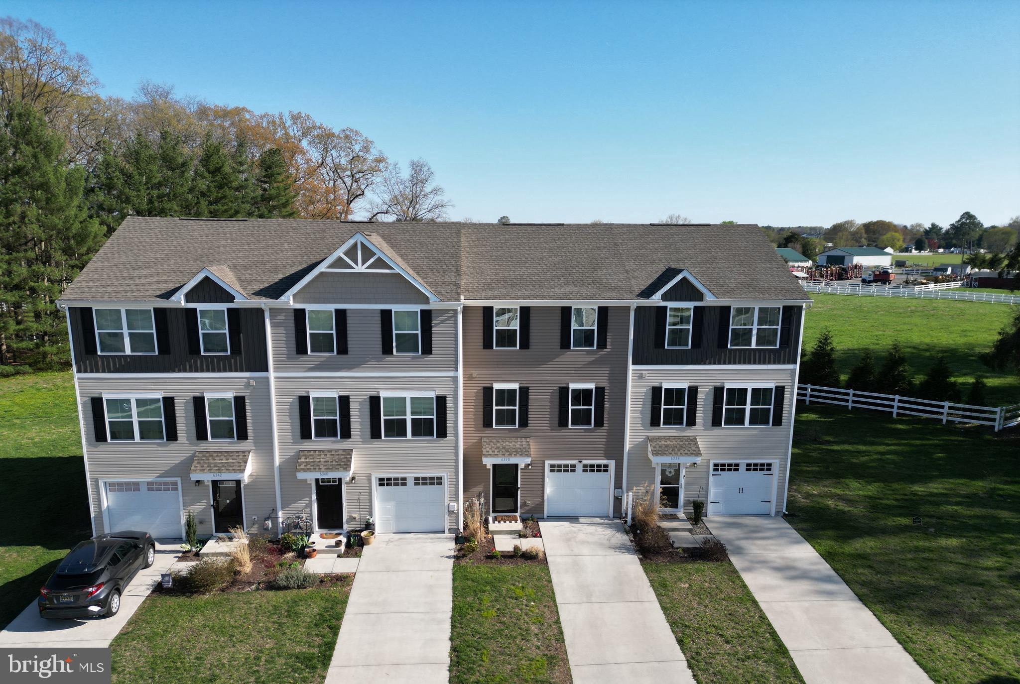 6338 PEBBLEBROOK DRIVE