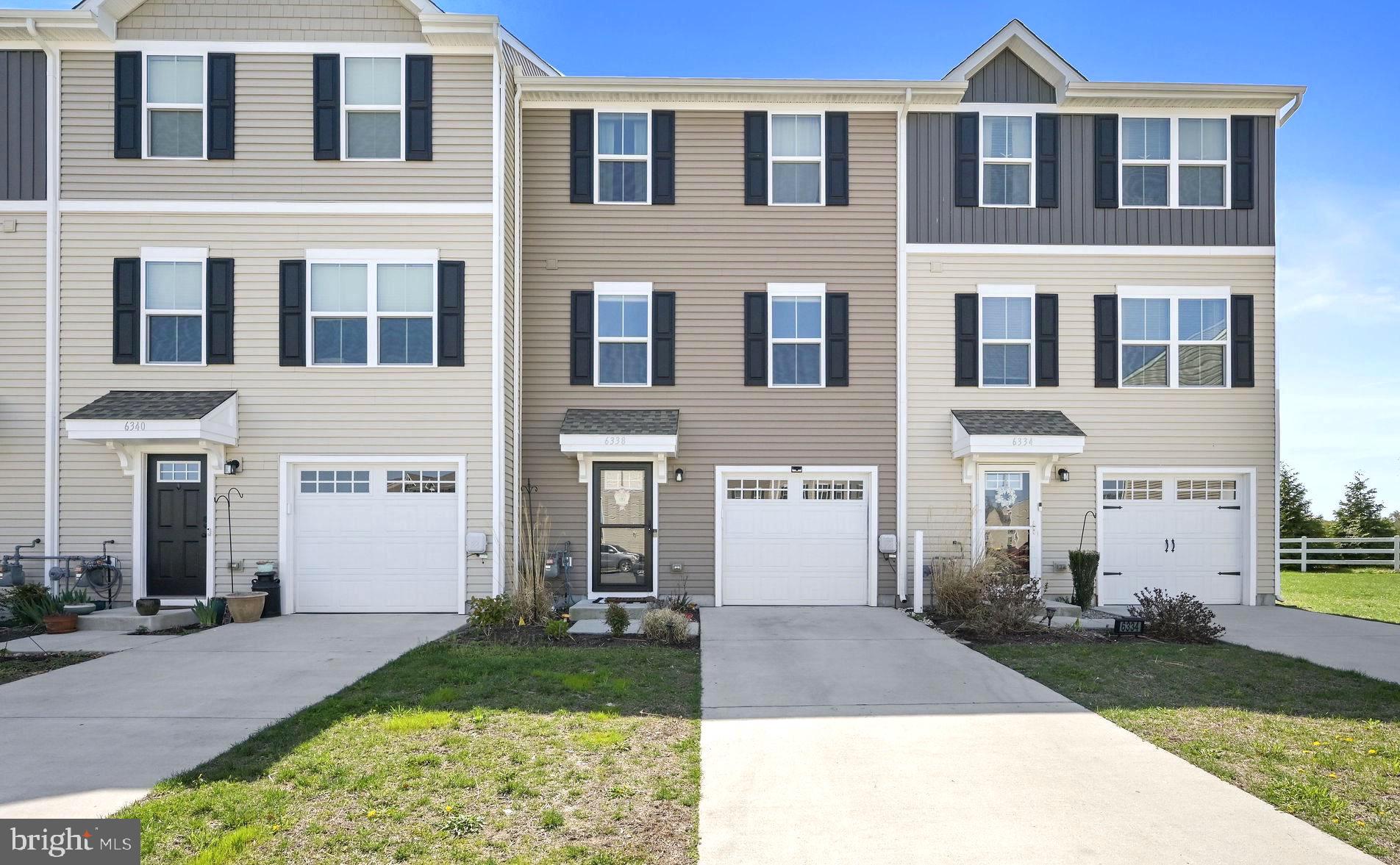 6338 PEBBLEBROOK DRIVE