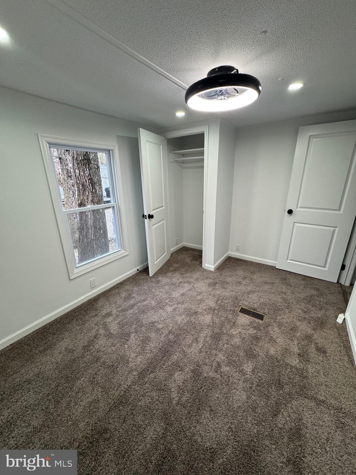 33943 LIBERTY STREET 42053
