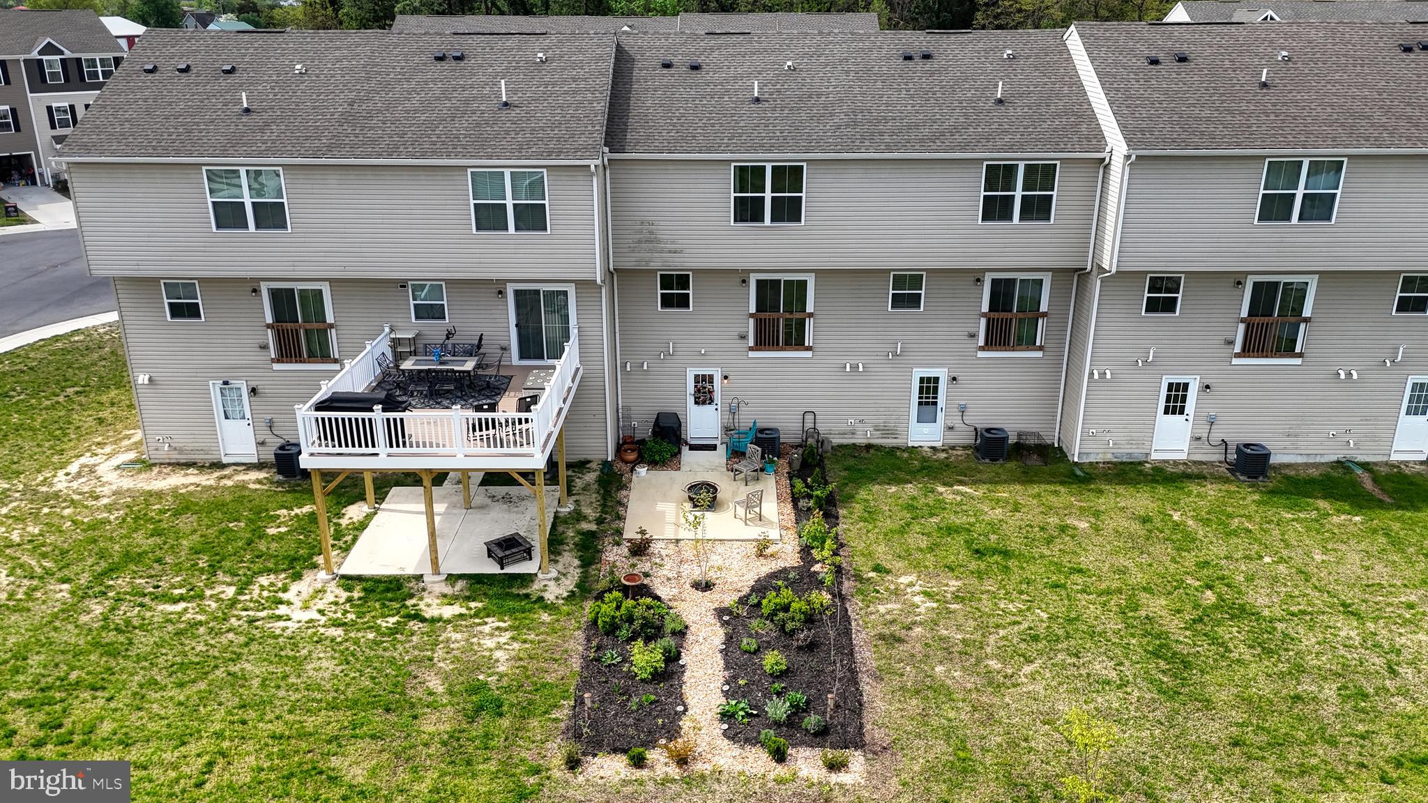 6321 PEBBLEBROOK DRIVE