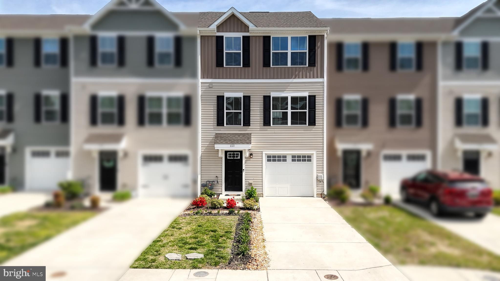 6321 PEBBLEBROOK DRIVE