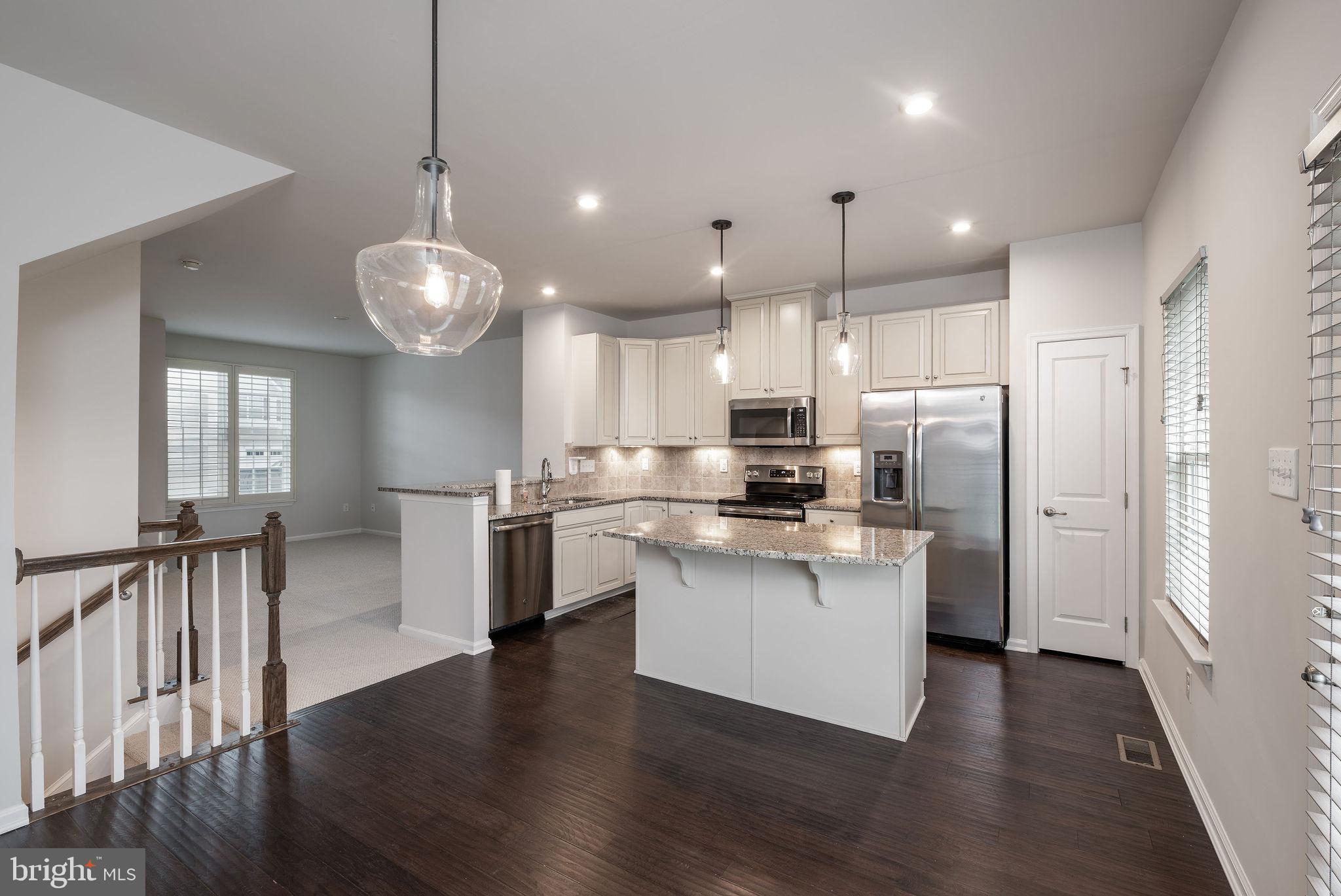 30101 PLANTATION DRIVE B5-1
