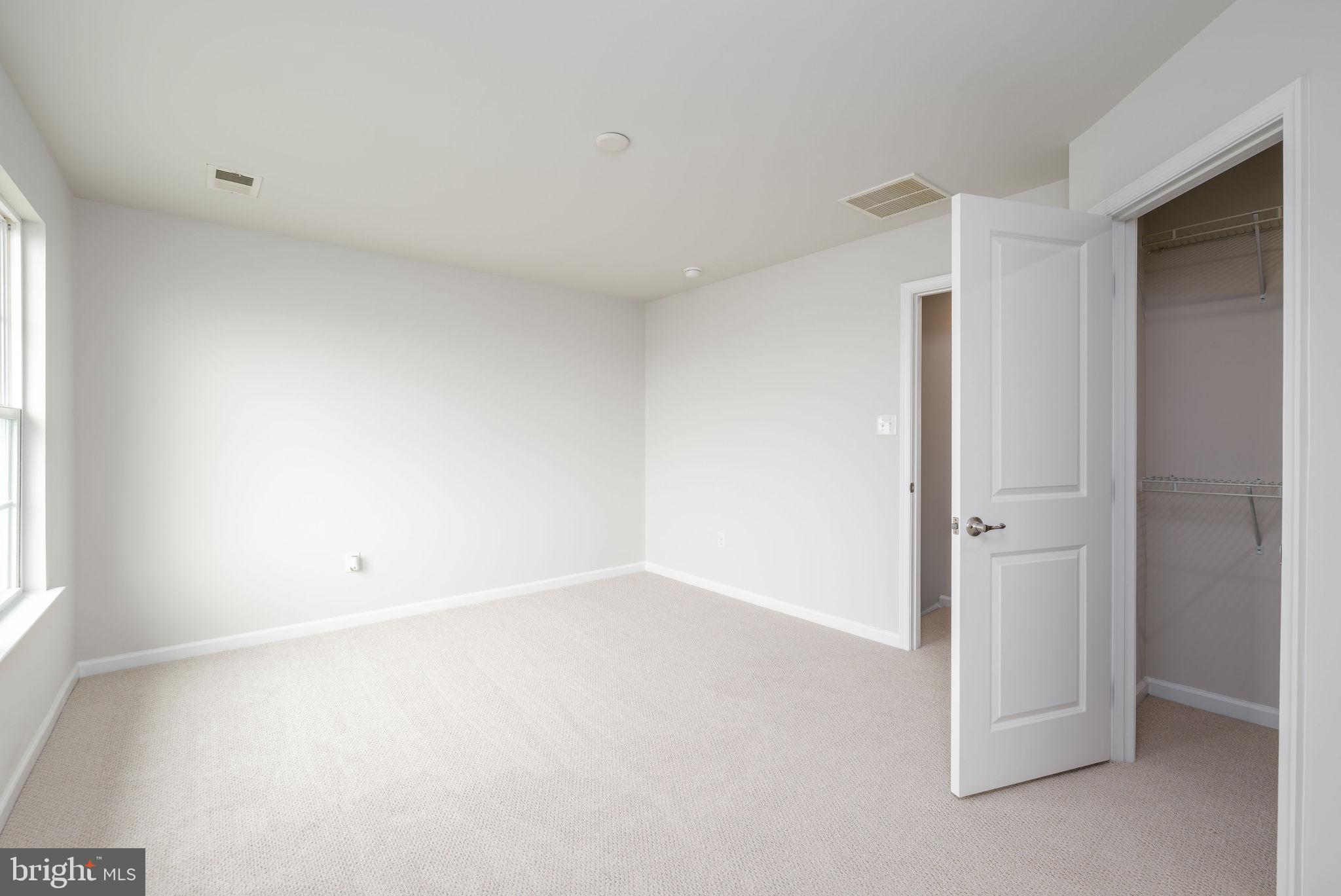 30101 PLANTATION DRIVE B5-1