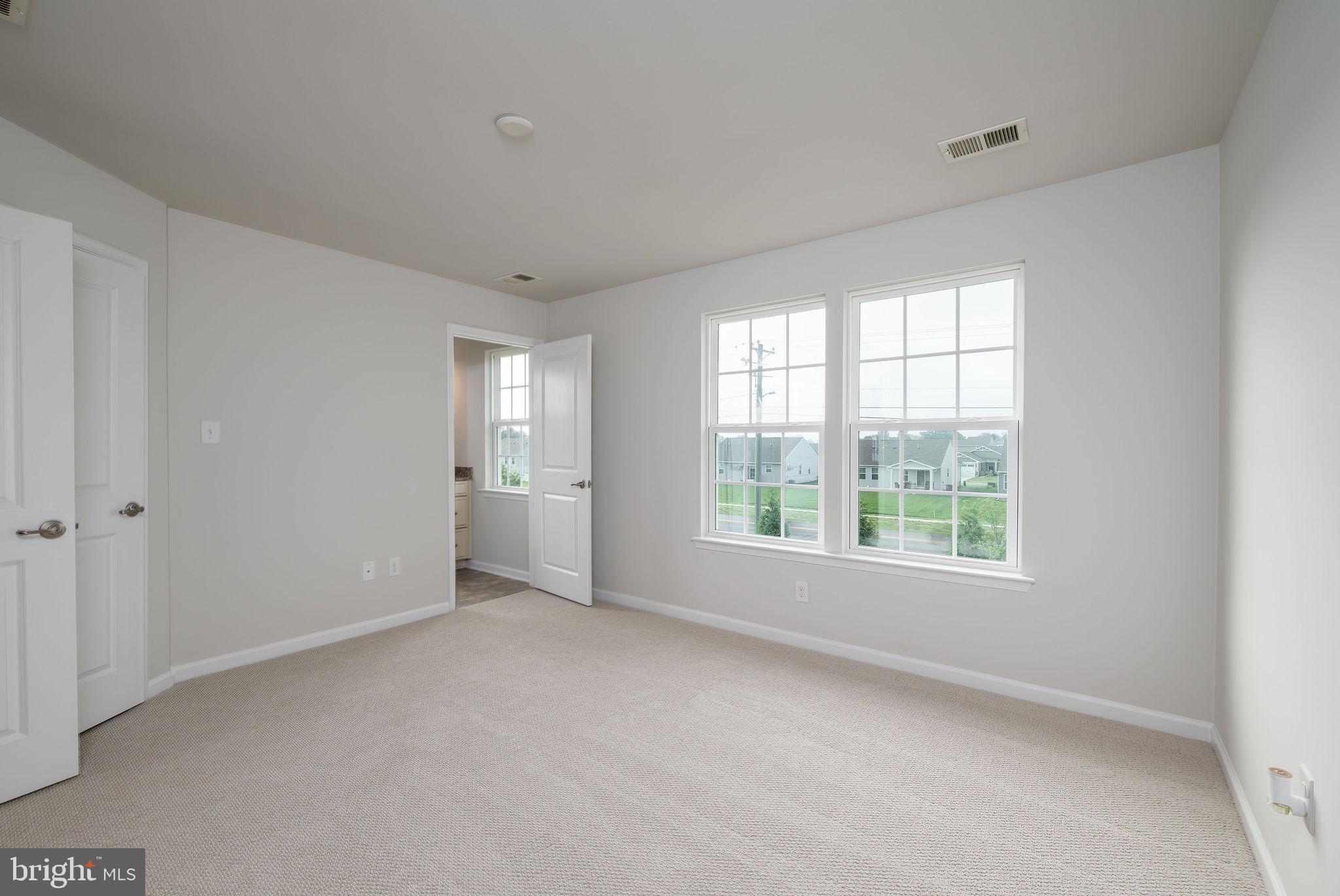 30101 PLANTATION DRIVE B5-1