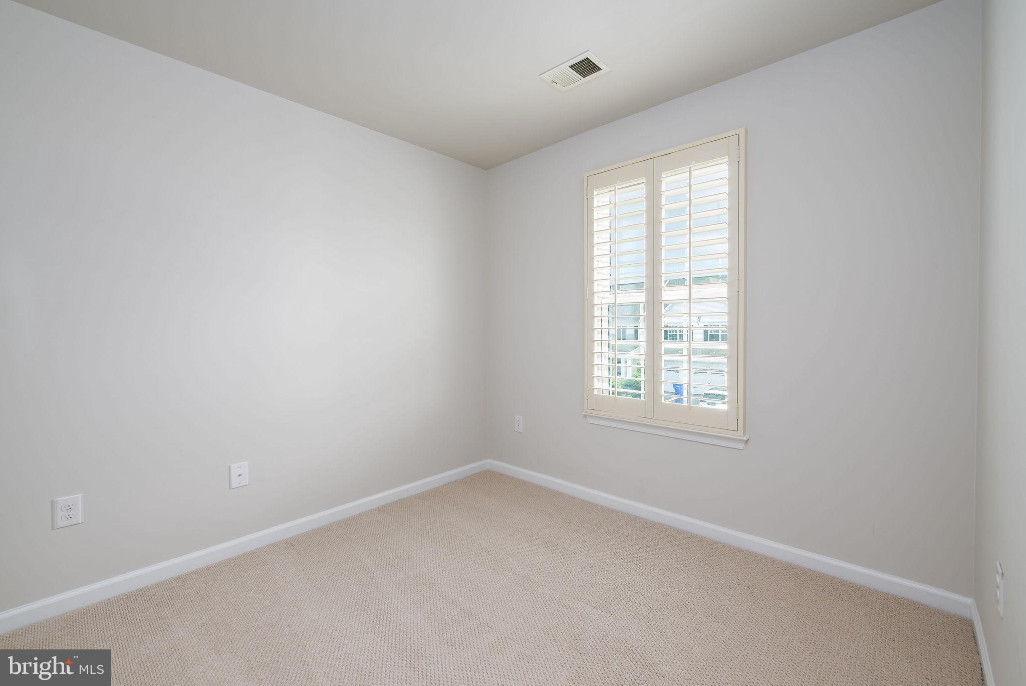 30101 PLANTATION DRIVE B5-1