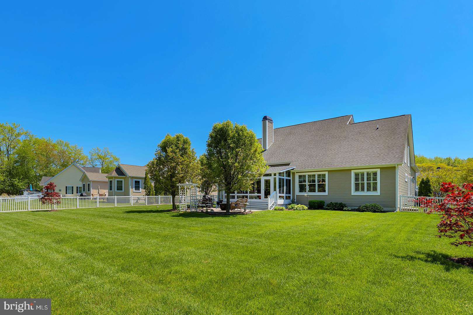 18524 ROSE COURT
