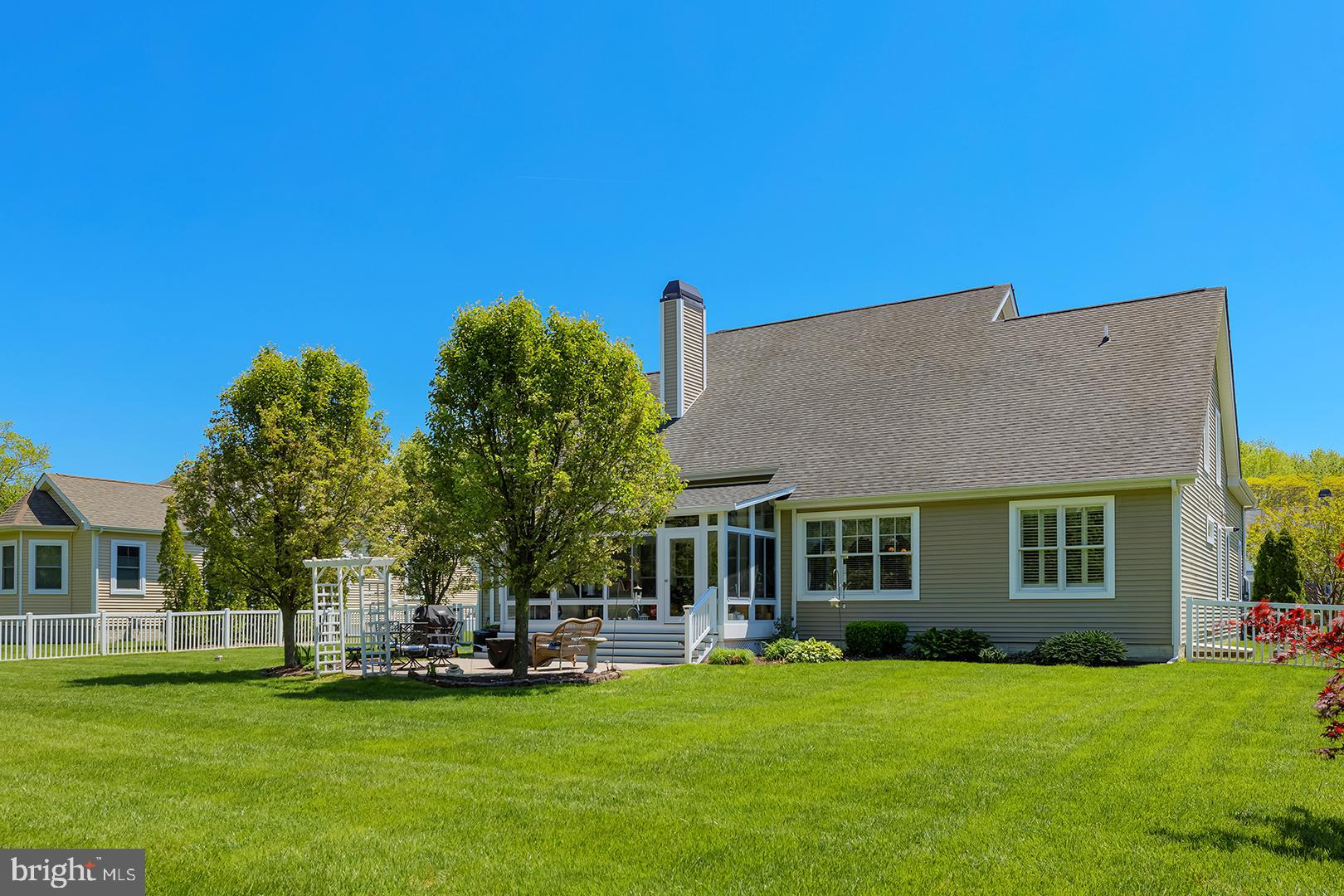 18524 ROSE COURT