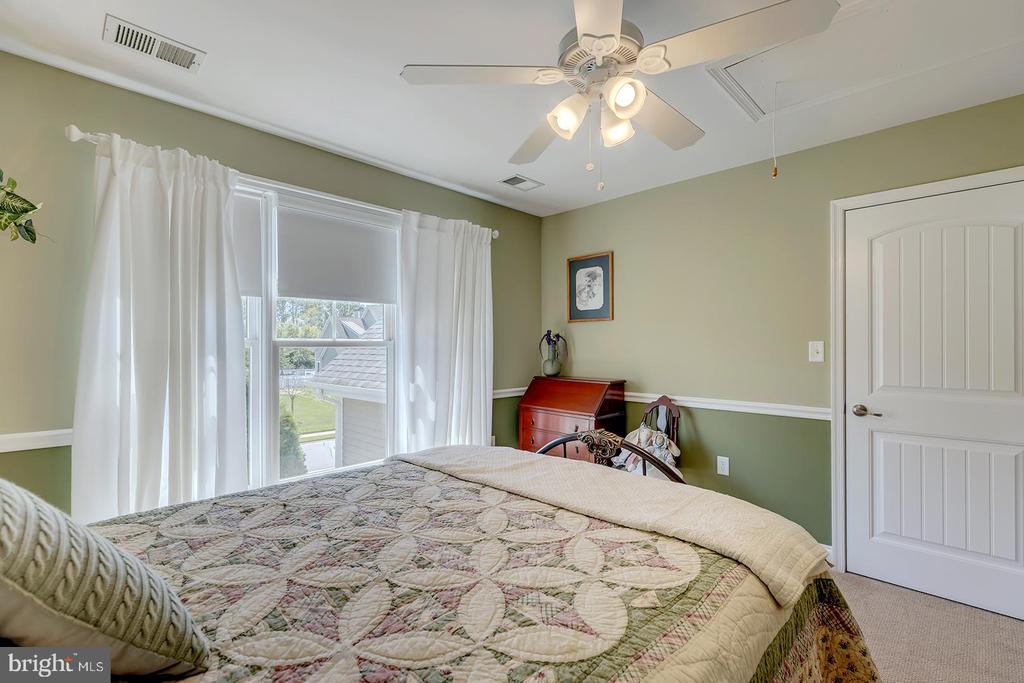 18524 ROSE COURT