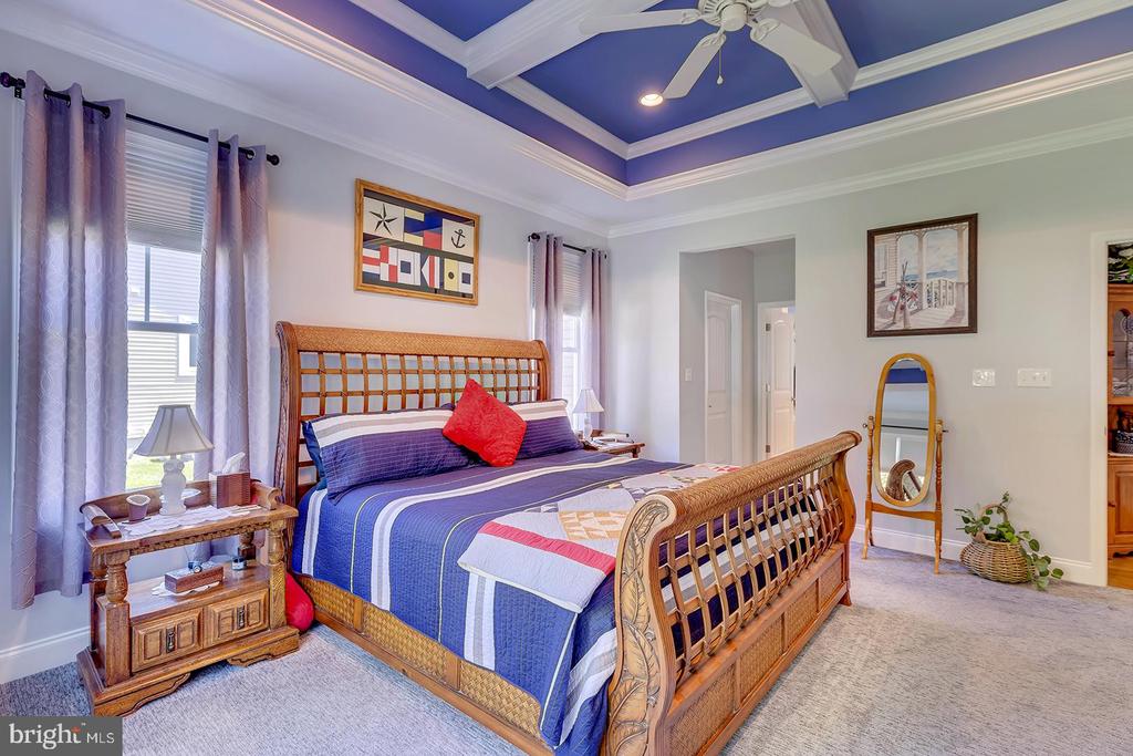 18524 ROSE COURT
