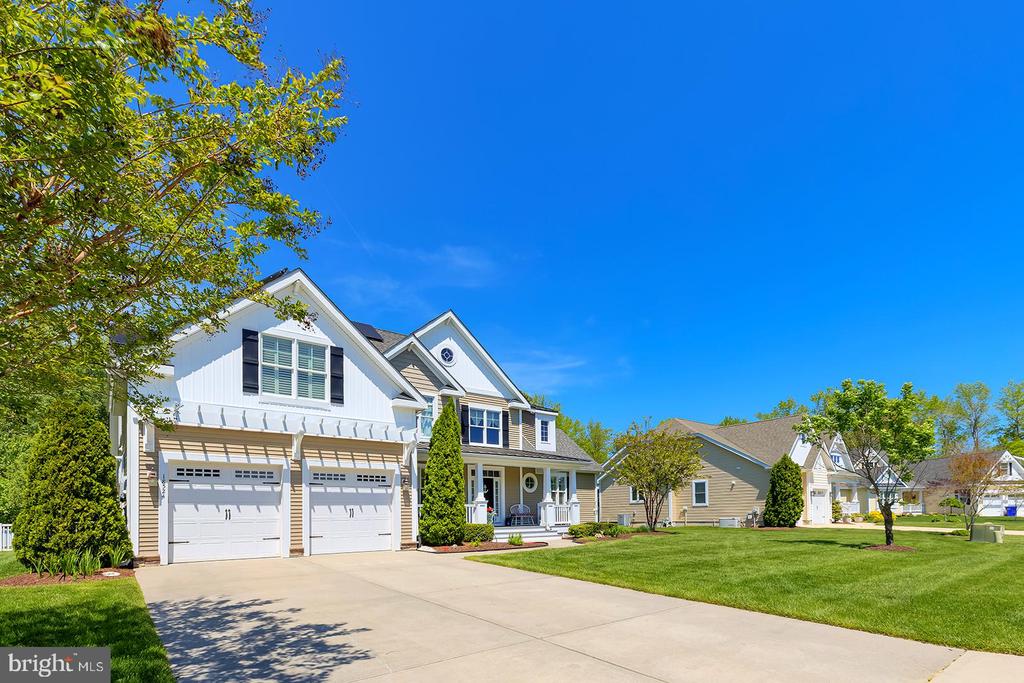 18524 ROSE COURT