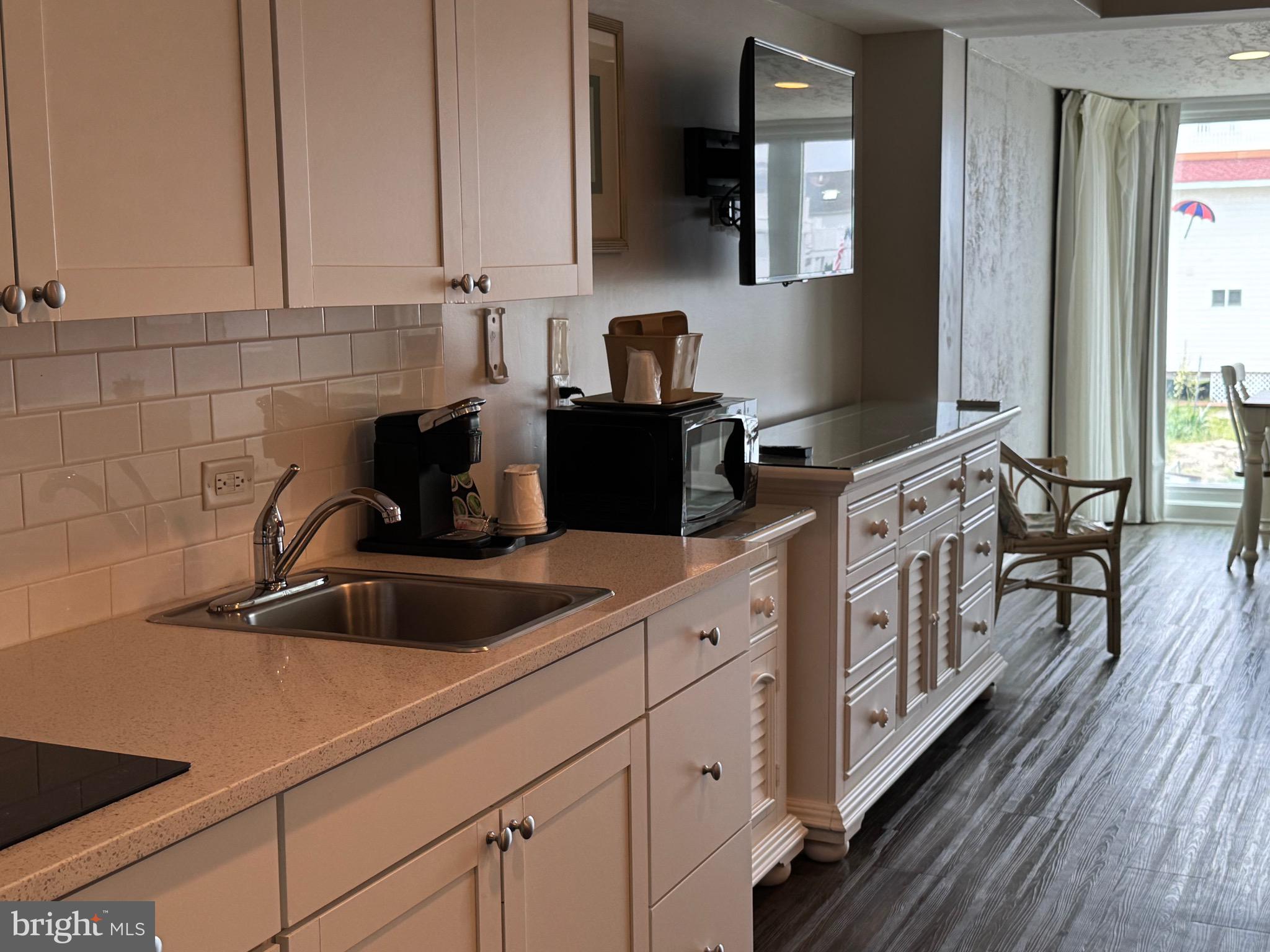 1 READ AVENUE 110B