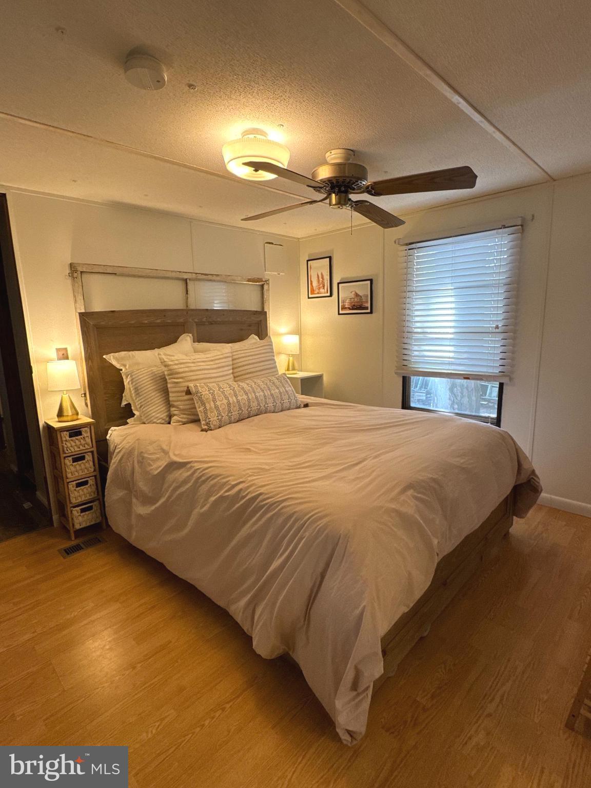 35573 E HARBOR DRIVE 37624