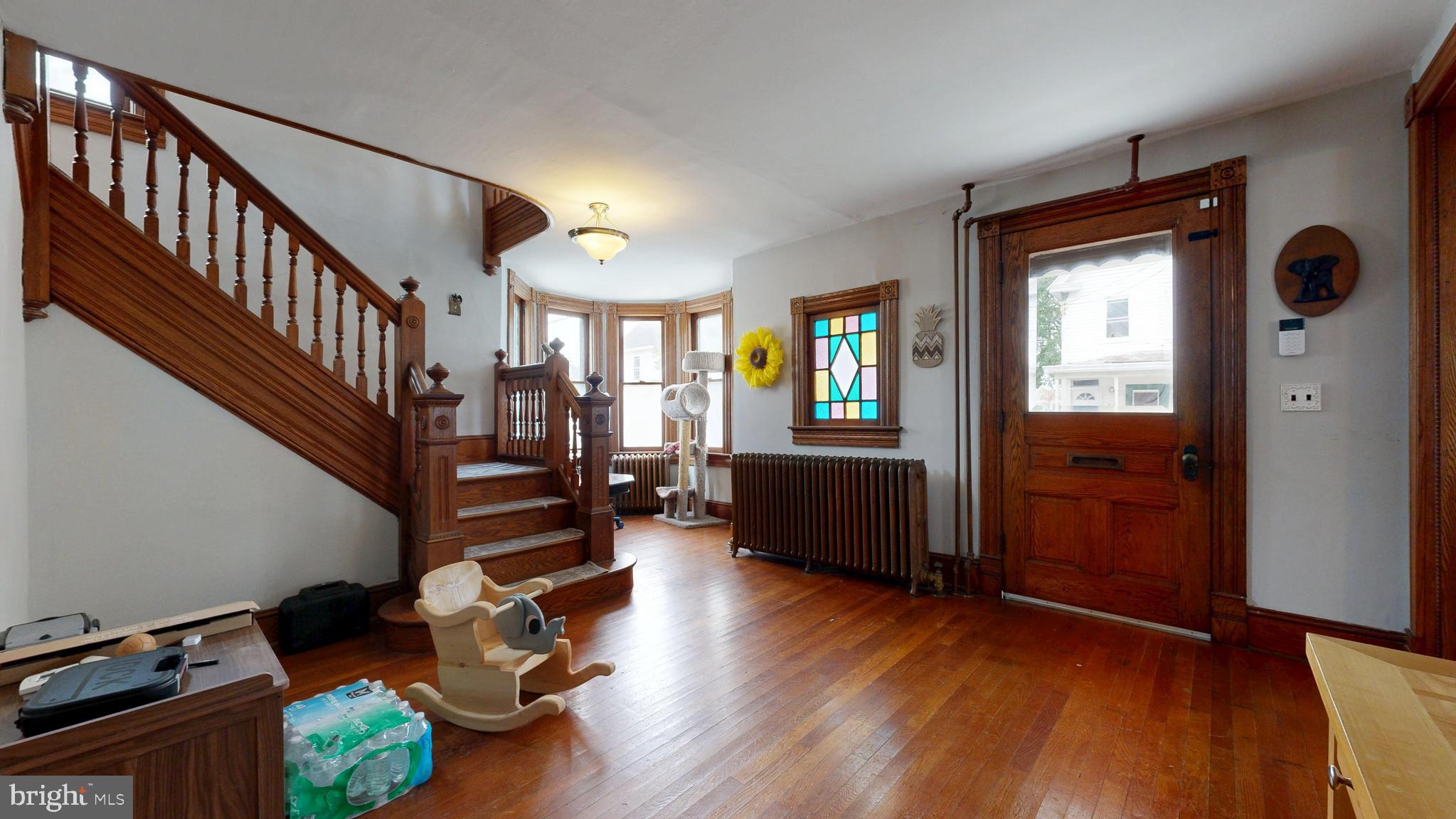 504 SE FRONT STREET