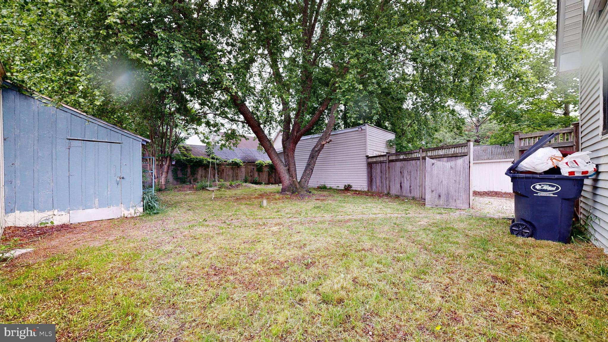 504 SE FRONT STREET