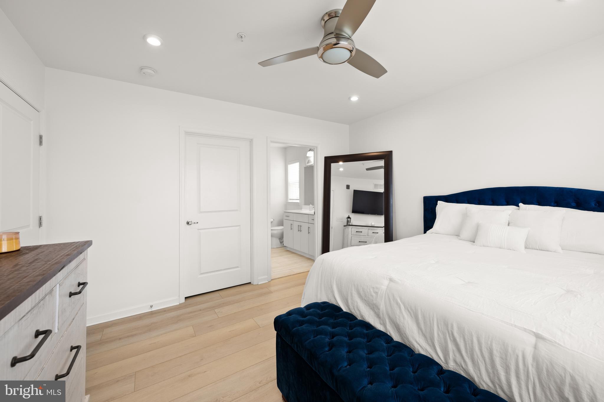24238 ZINFANDEL LANE 101