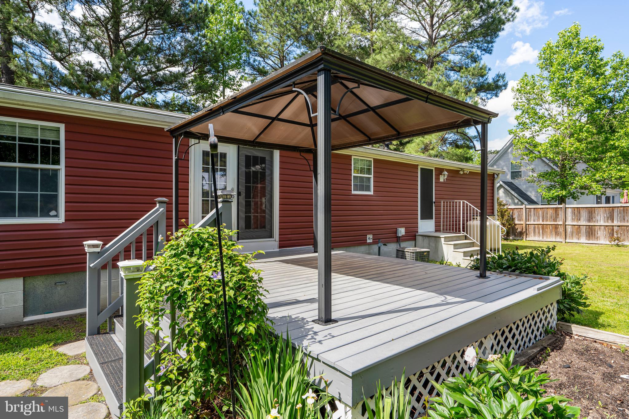 32845 S CAPTAINS WAY