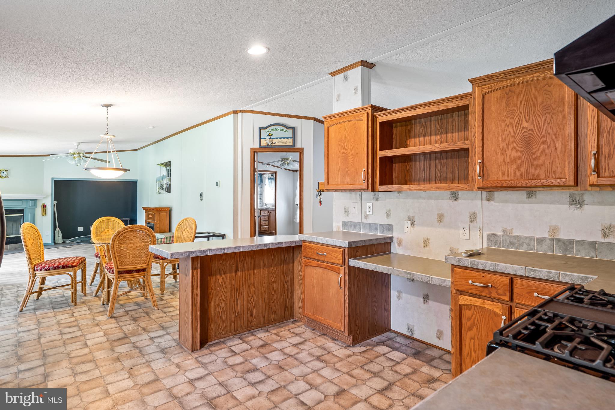 32845 S CAPTAINS WAY