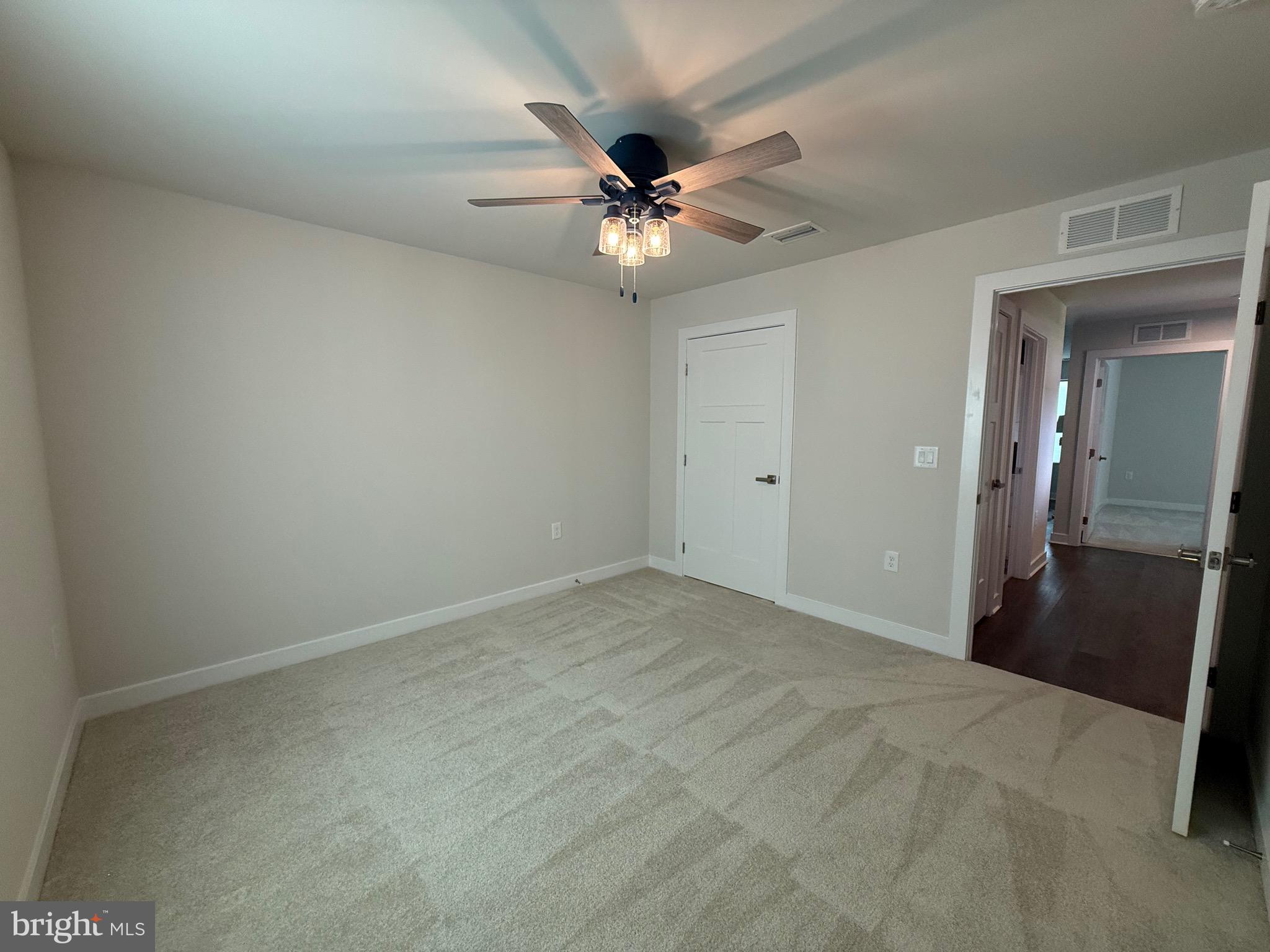 25237 TANNIN CIRCLE