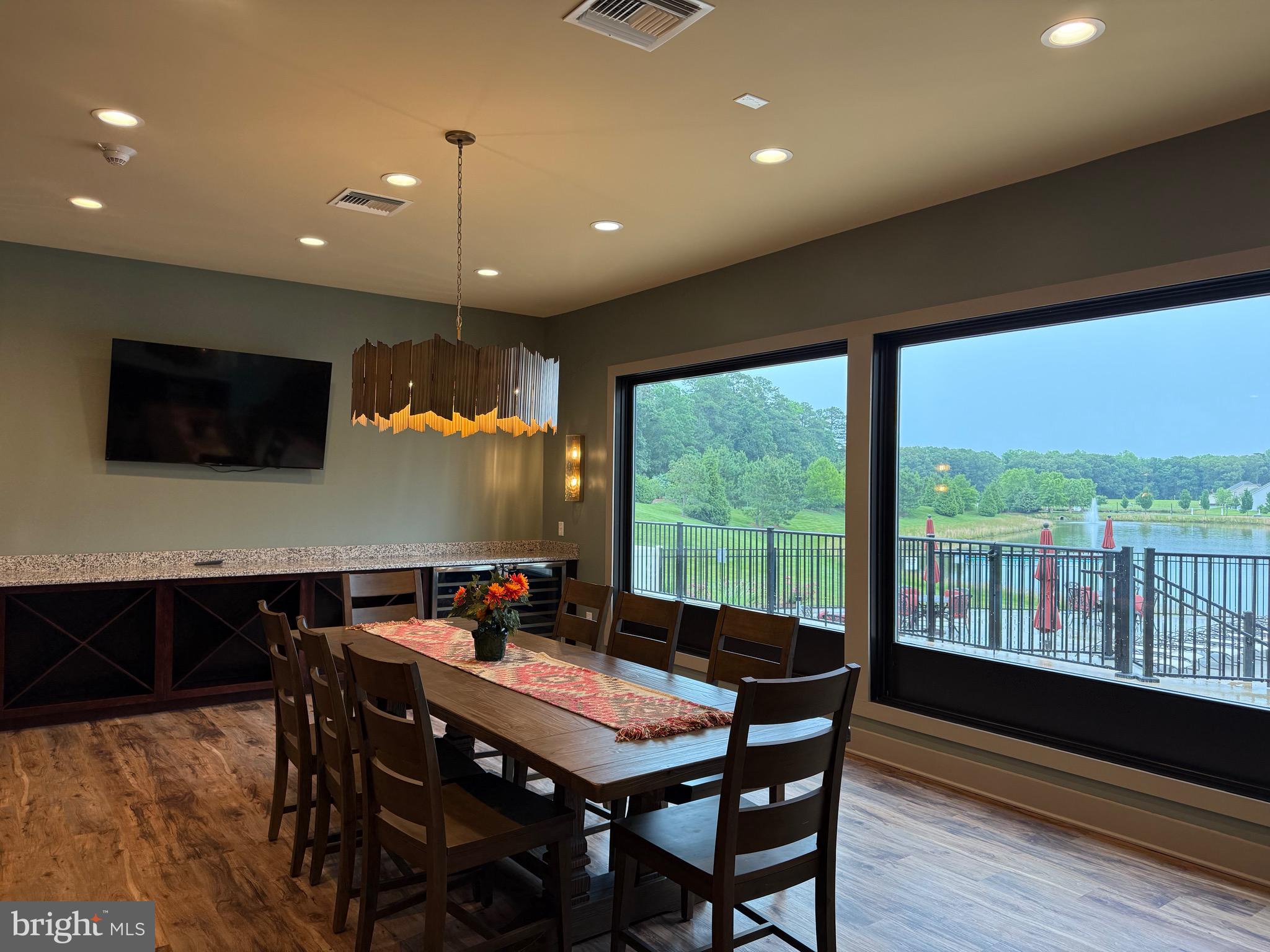 25237 TANNIN CIRCLE