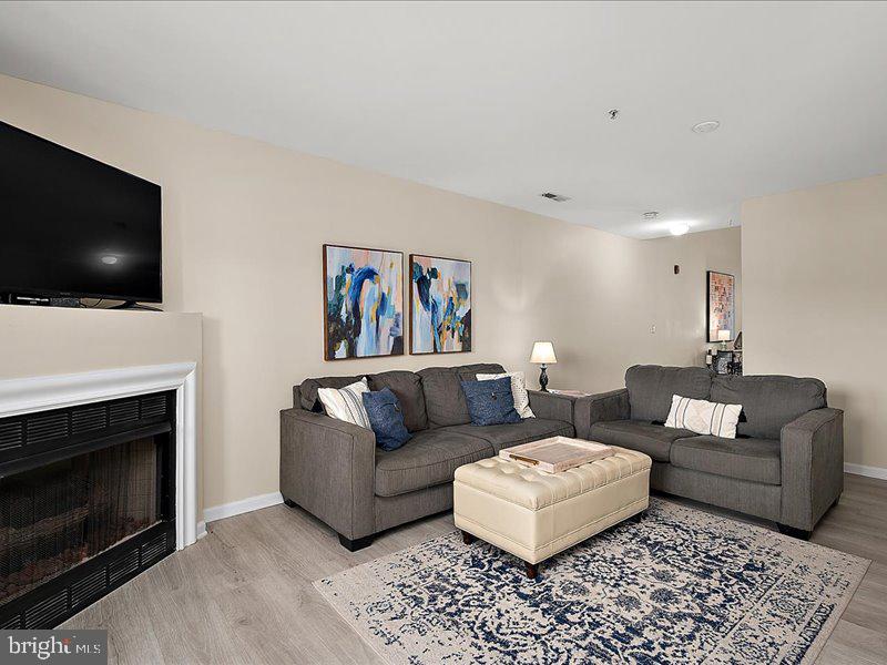 3800 SANIBEL CIRCLE 3816