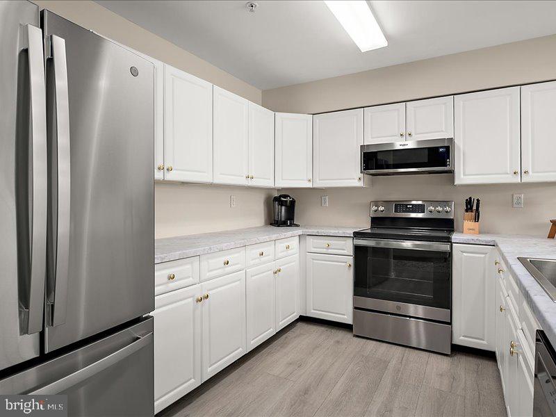 3800 SANIBEL CIRCLE 3816
