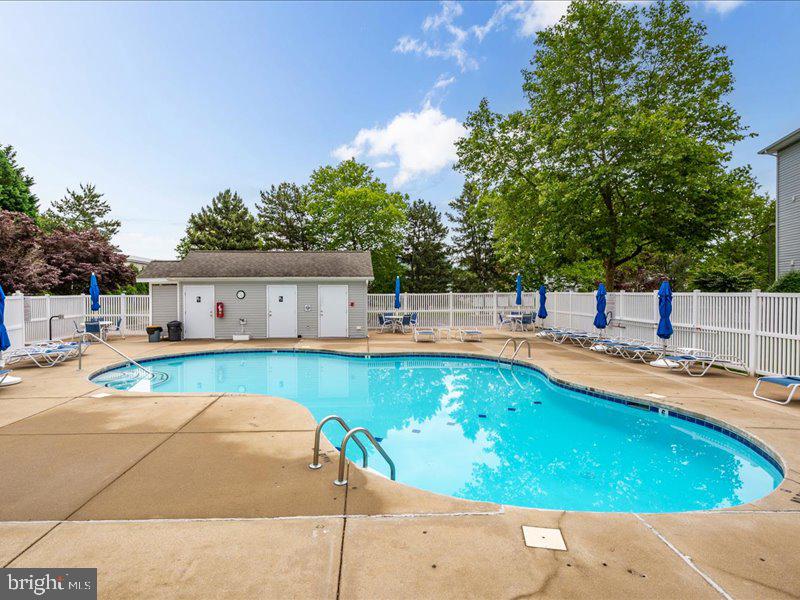 3800 SANIBEL CIRCLE 3816