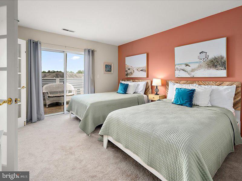 3800 SANIBEL CIRCLE 3816
