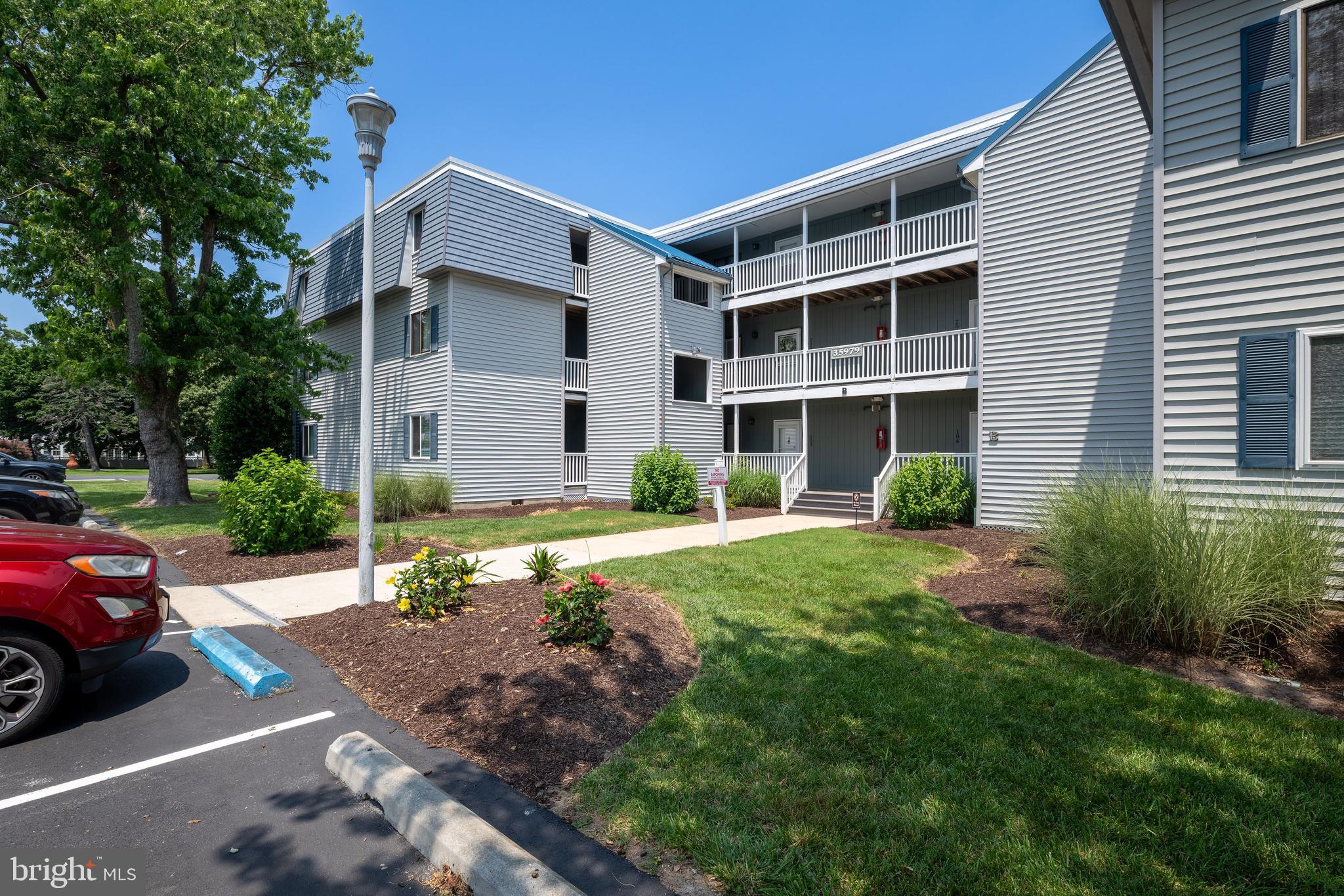 35979 CONDO DRIVE 203B