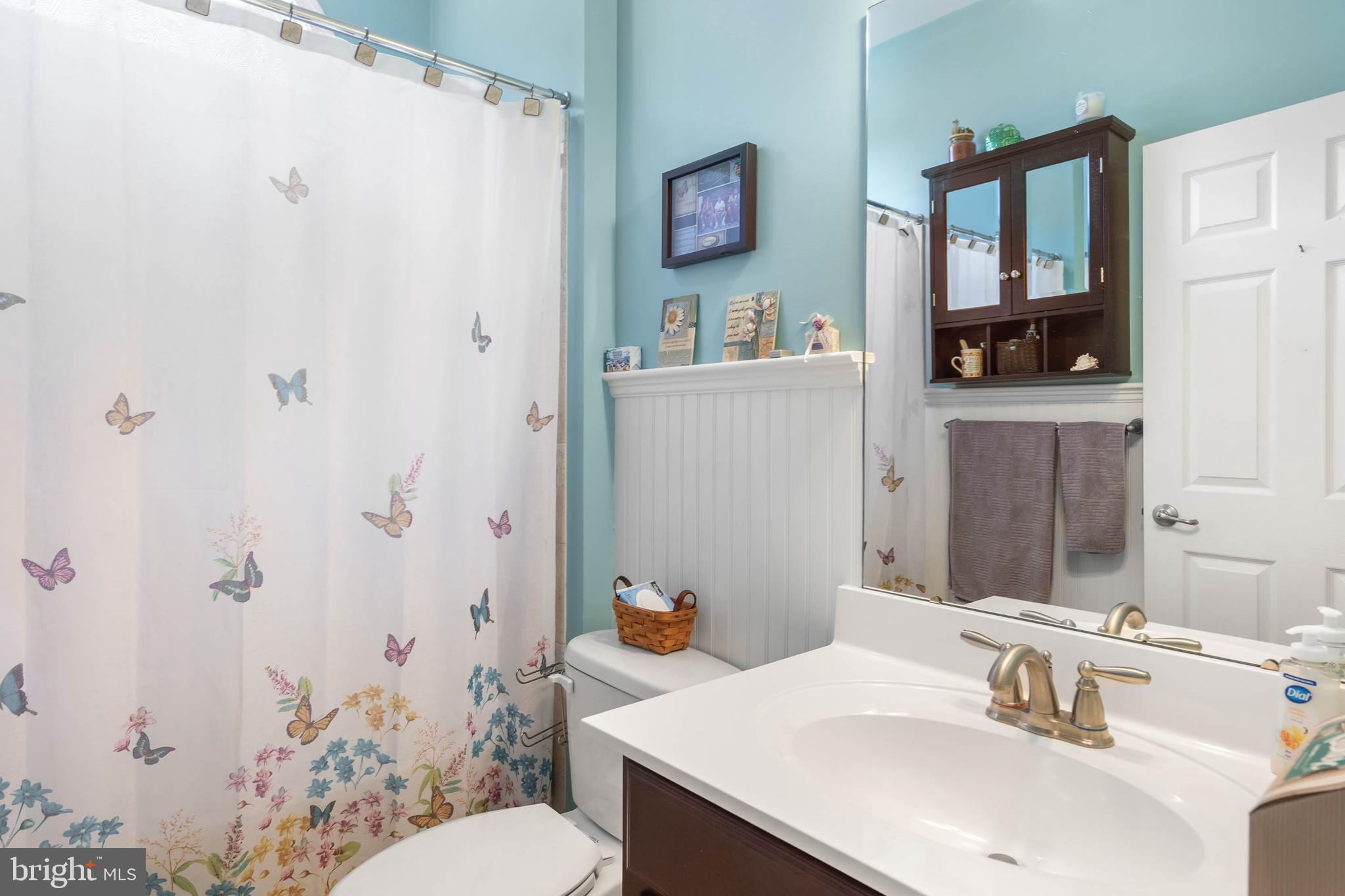 23687 HERRING REACH COURT