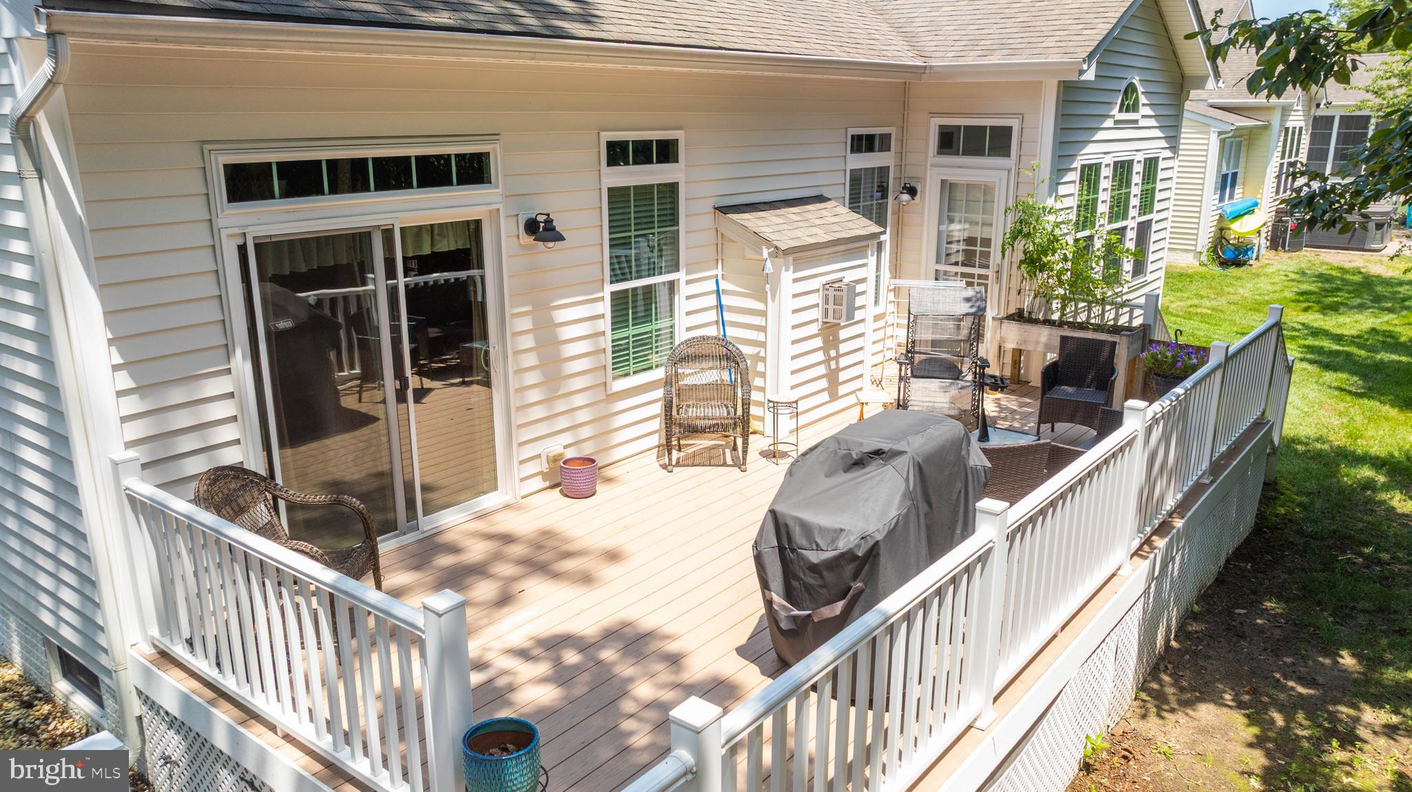 23687 HERRING REACH COURT