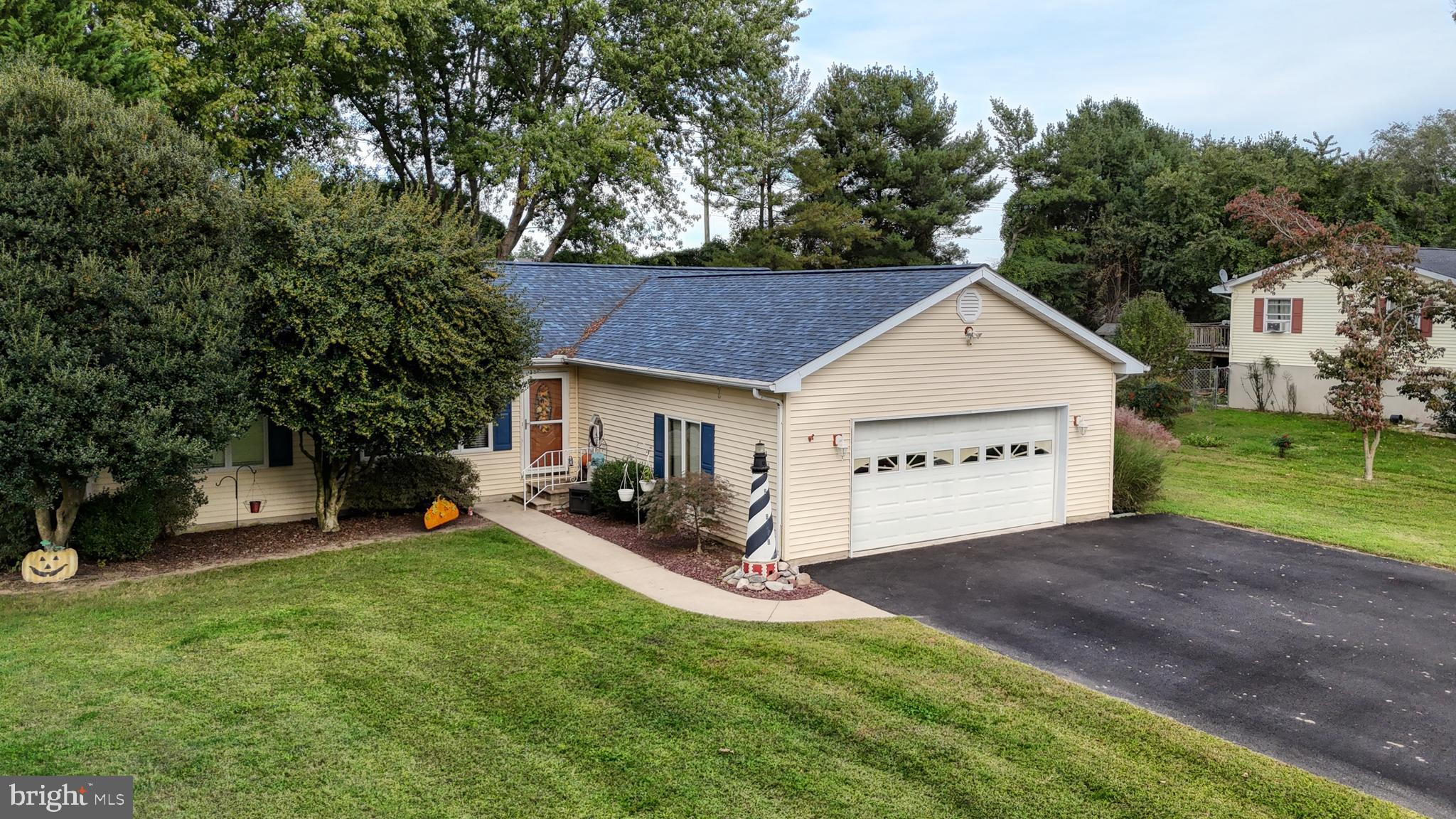6 BRANDYWINE ROAD