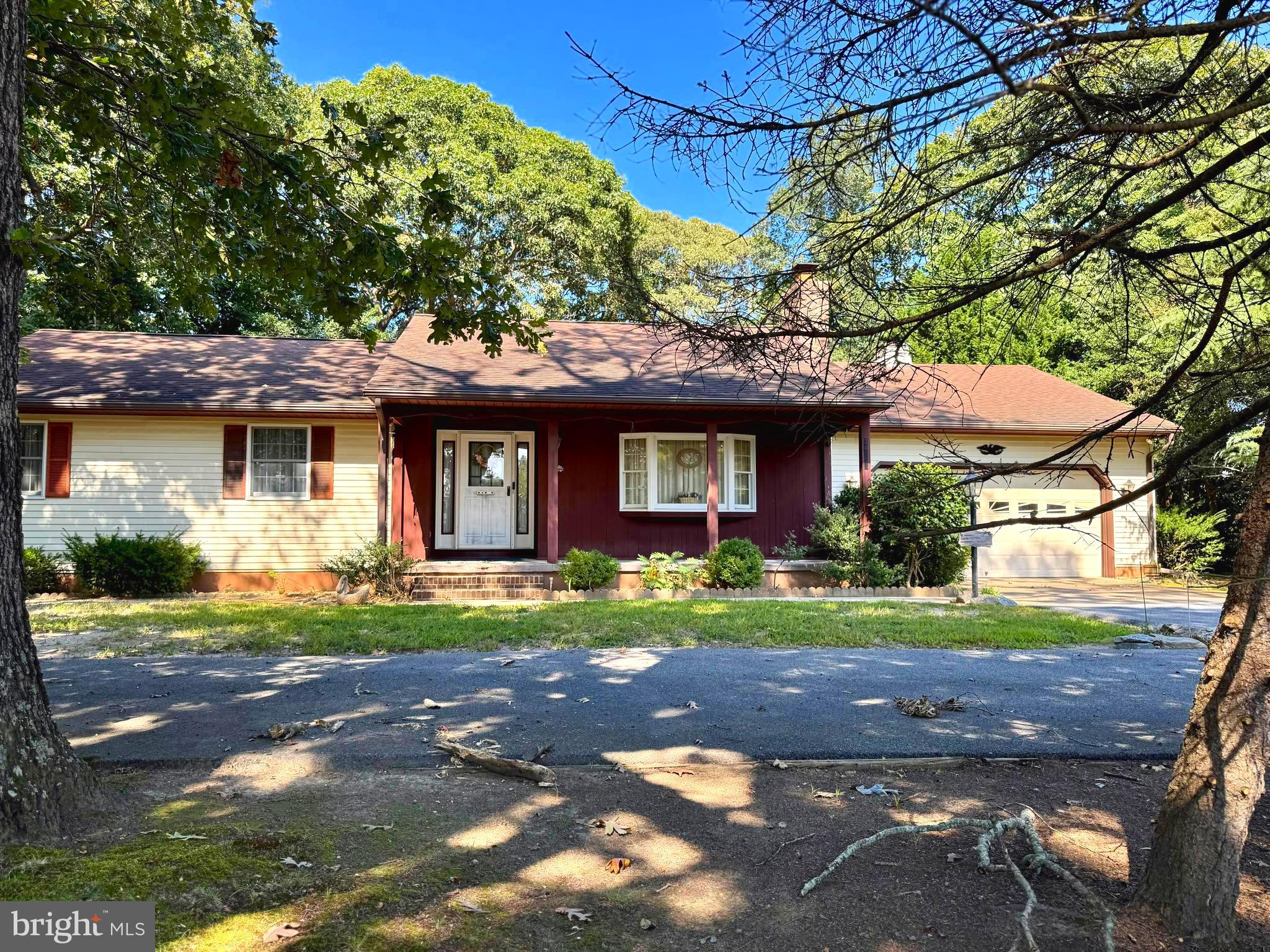 34135 POPLAR LANE