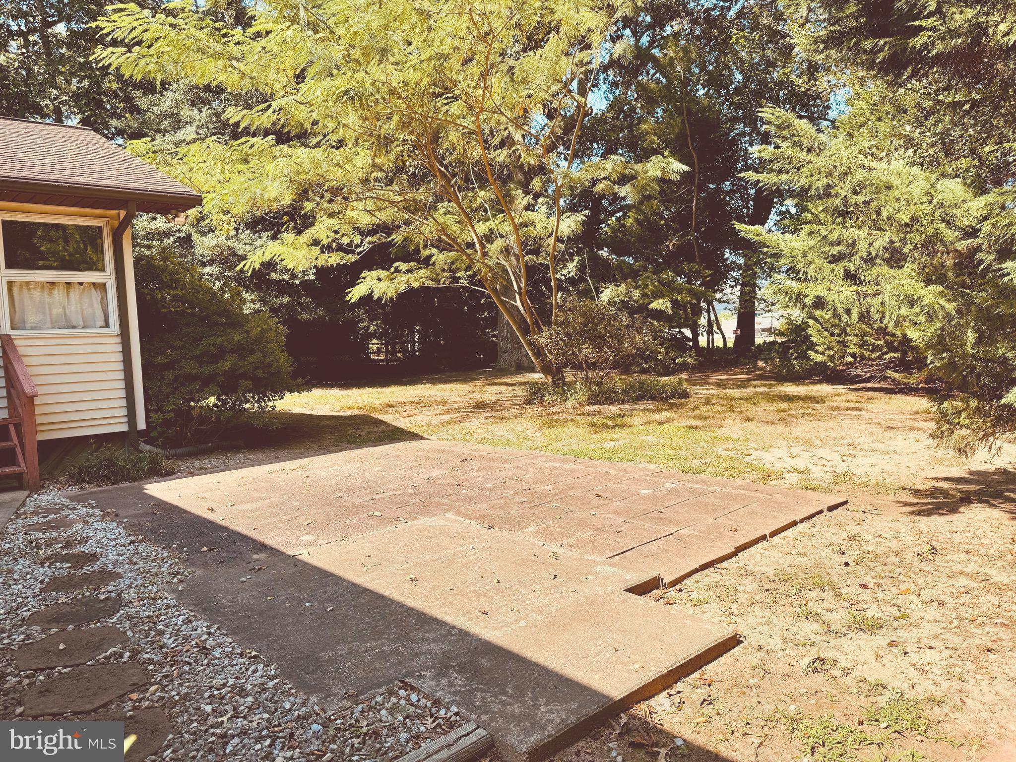 34135 POPLAR LANE