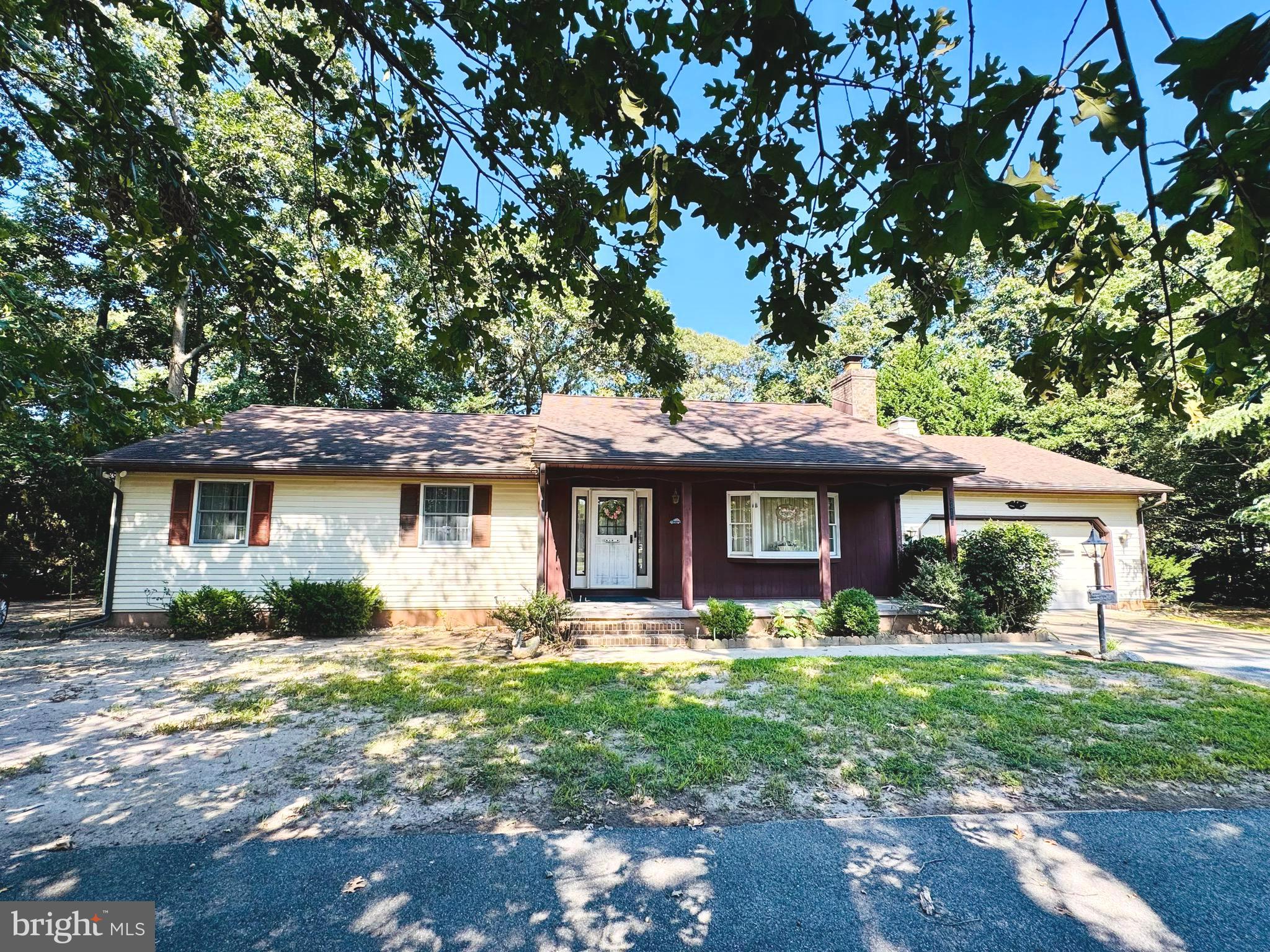 34135 POPLAR LANE