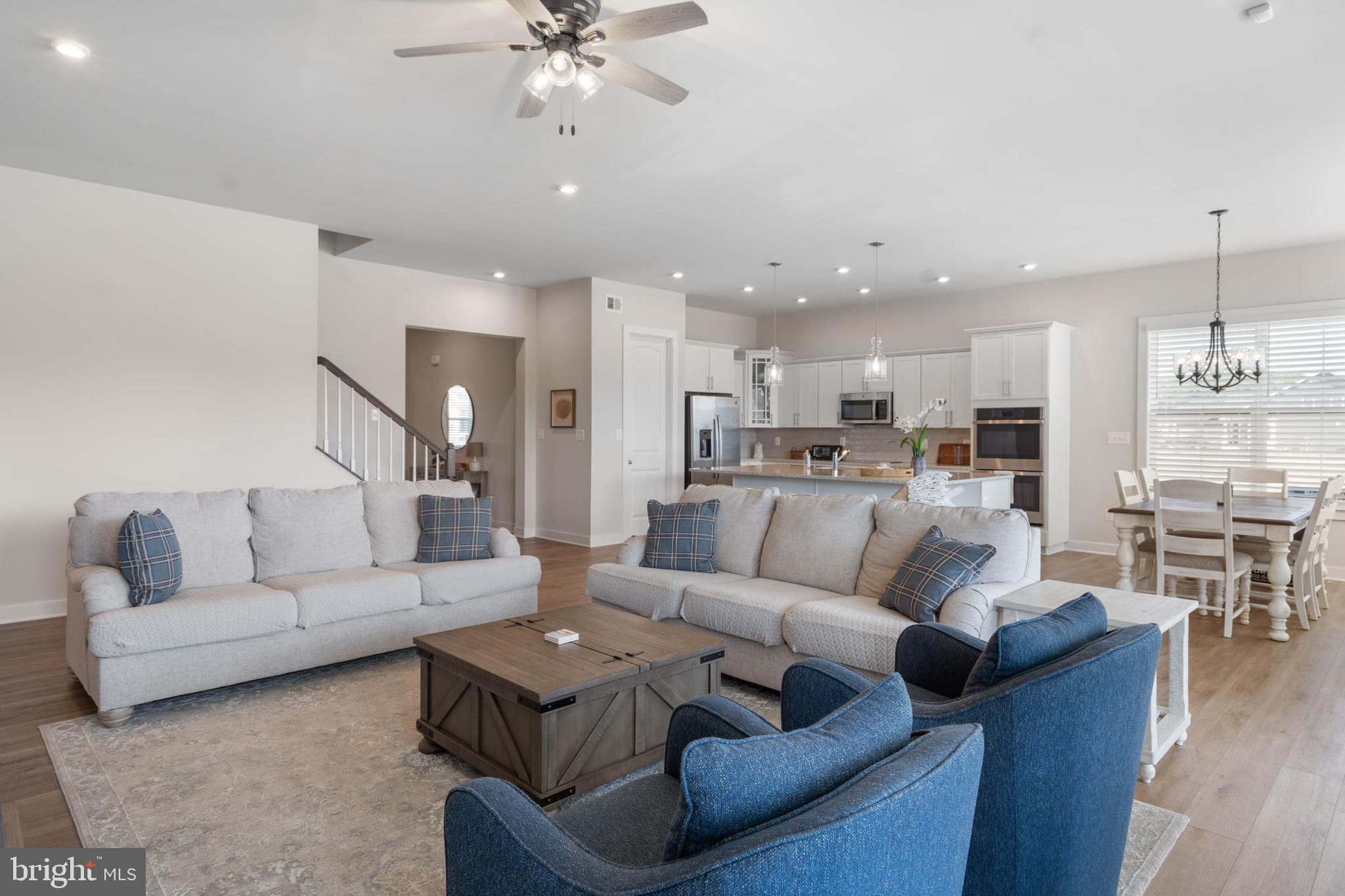 33704 HILLTOP BOULEVARD