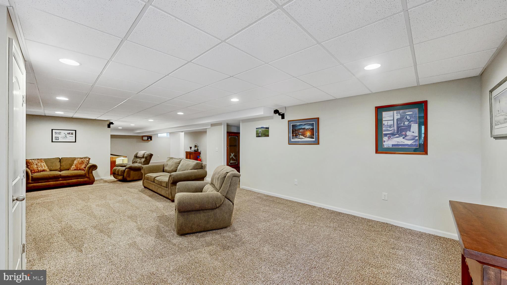 20901 WOODLAKE CIRCLE