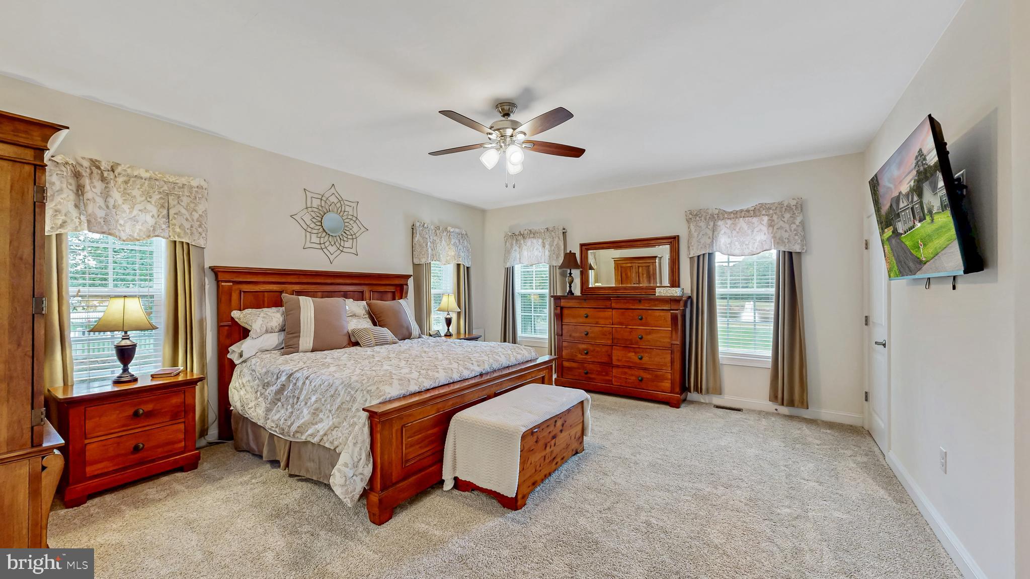 20901 WOODLAKE CIRCLE