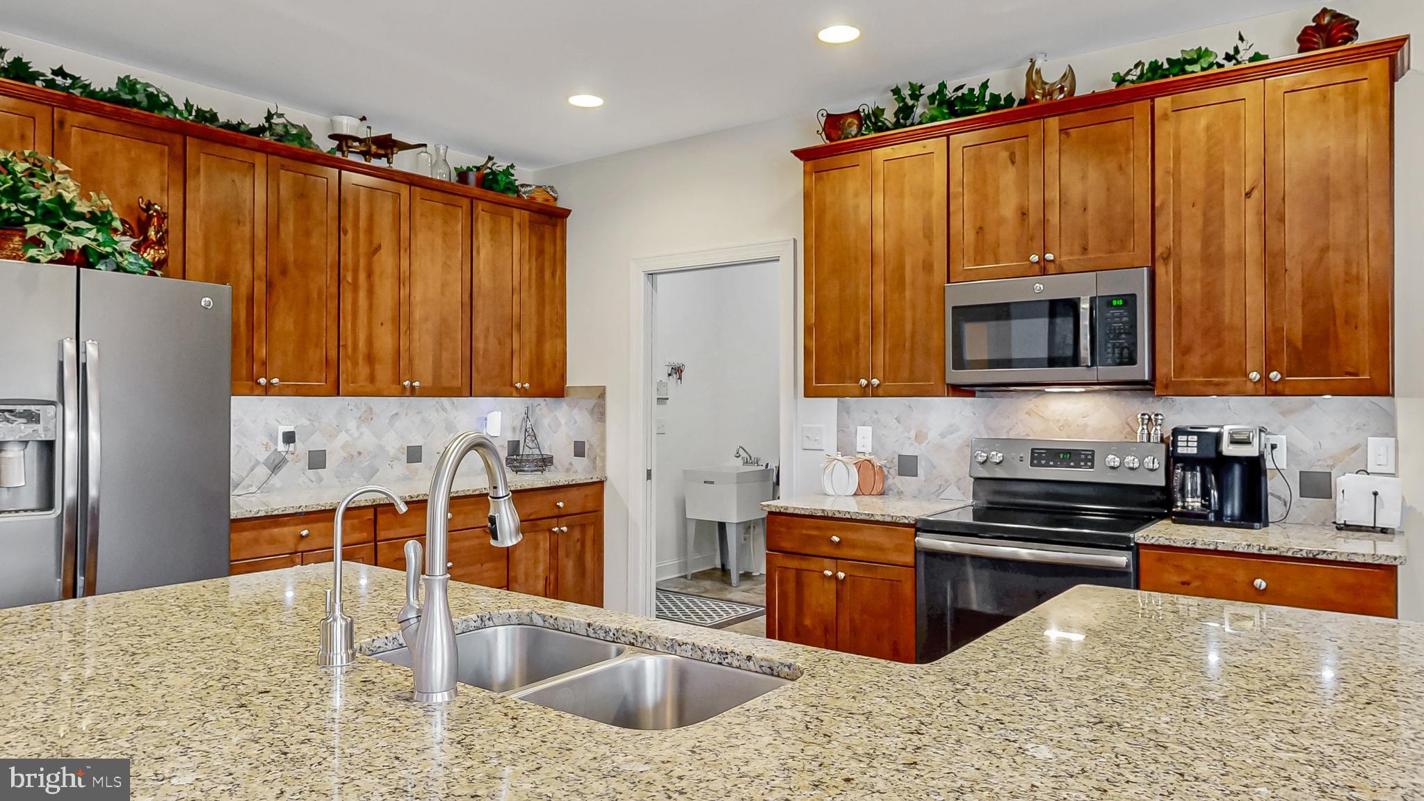 20901 WOODLAKE CIRCLE